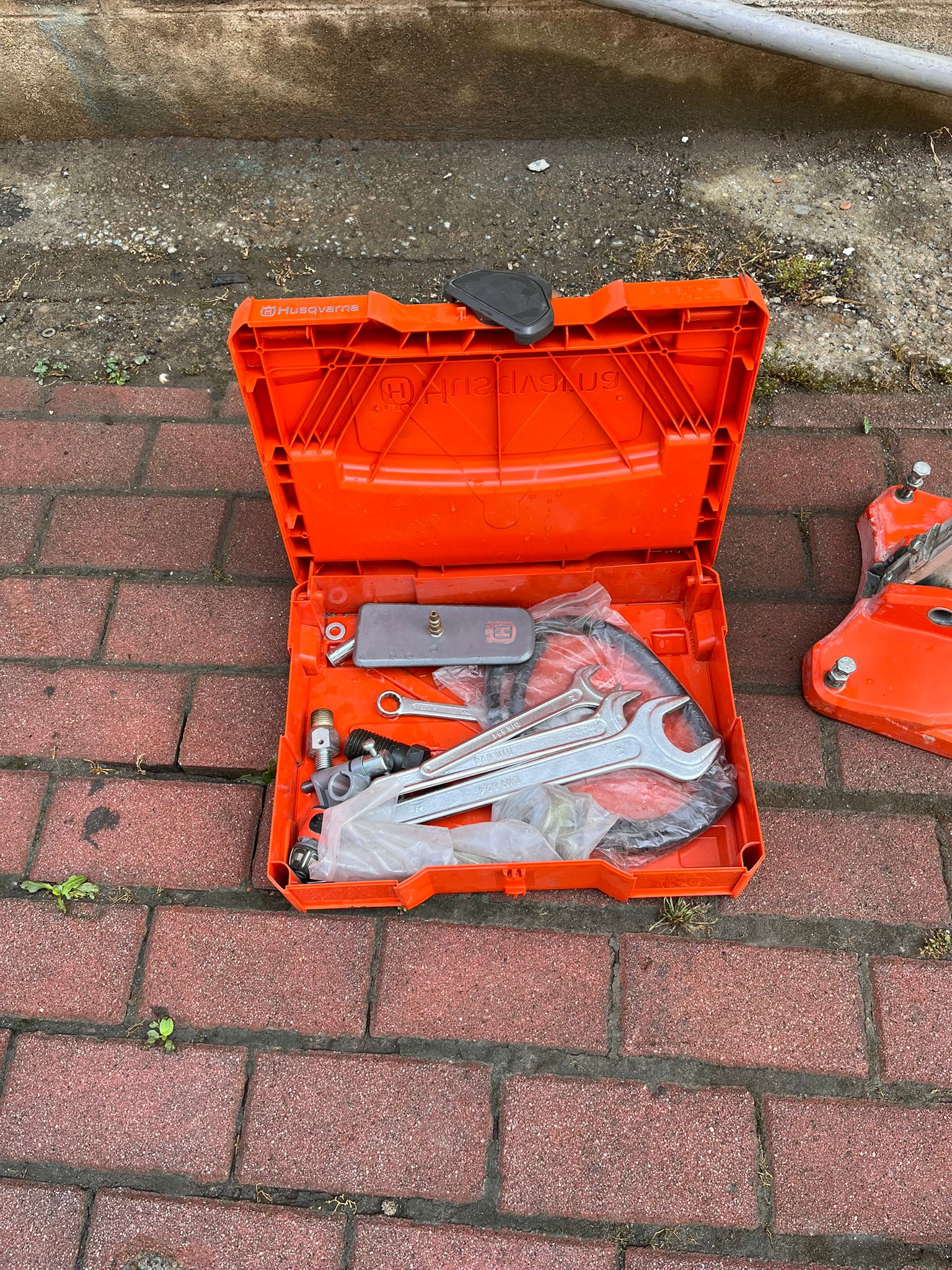 Carotatrice elettrica HUSQVARNA DM320  in vendita - foto 8