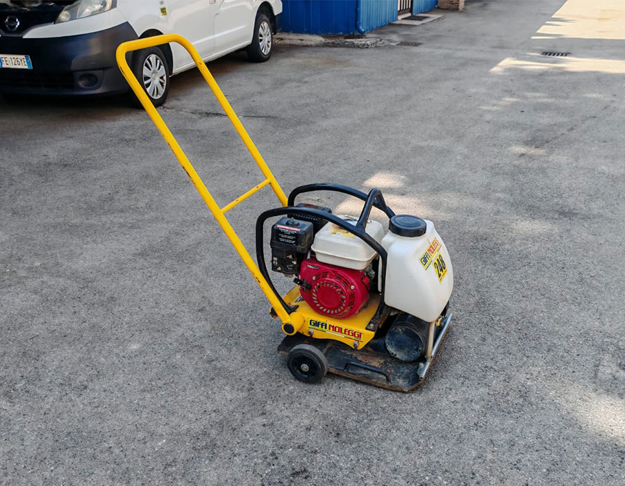 Piastra vibrante BATMATIC FPH 1650W   in vendita - foto 1