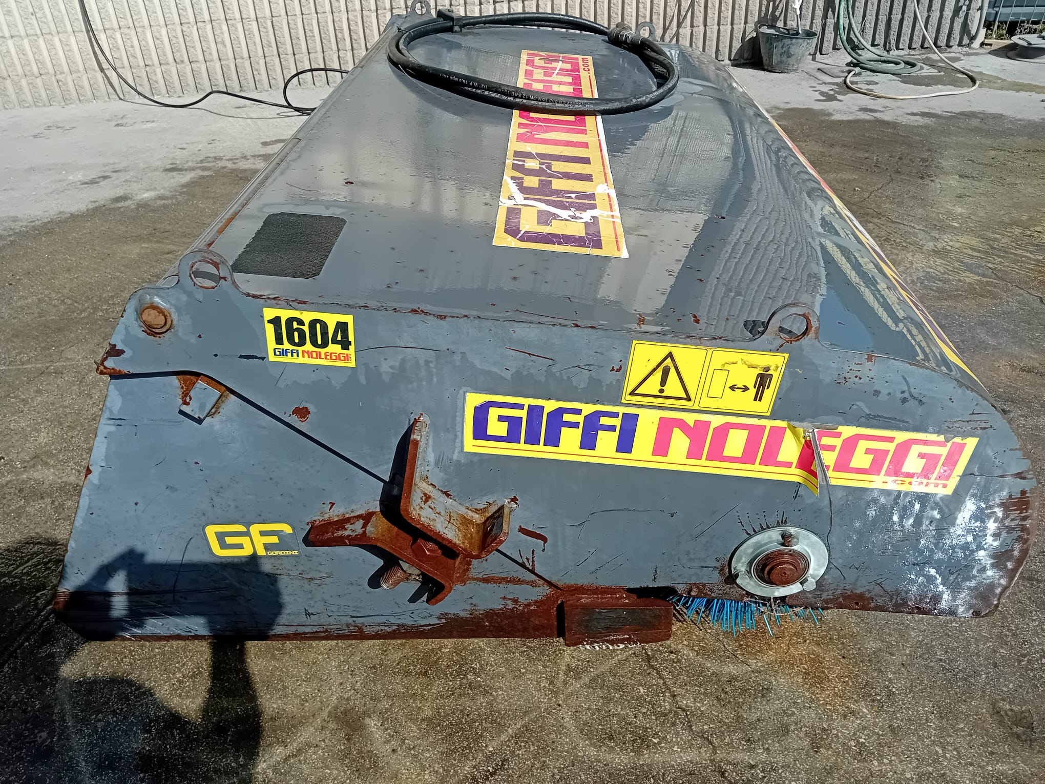 Benna spazzatrice GF GORDINI,SPS 168  in vendita - foto 9