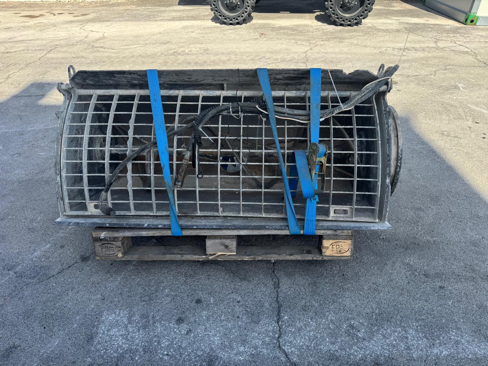 Benna miscelatrice SIMA S33  in vendita - foto 2