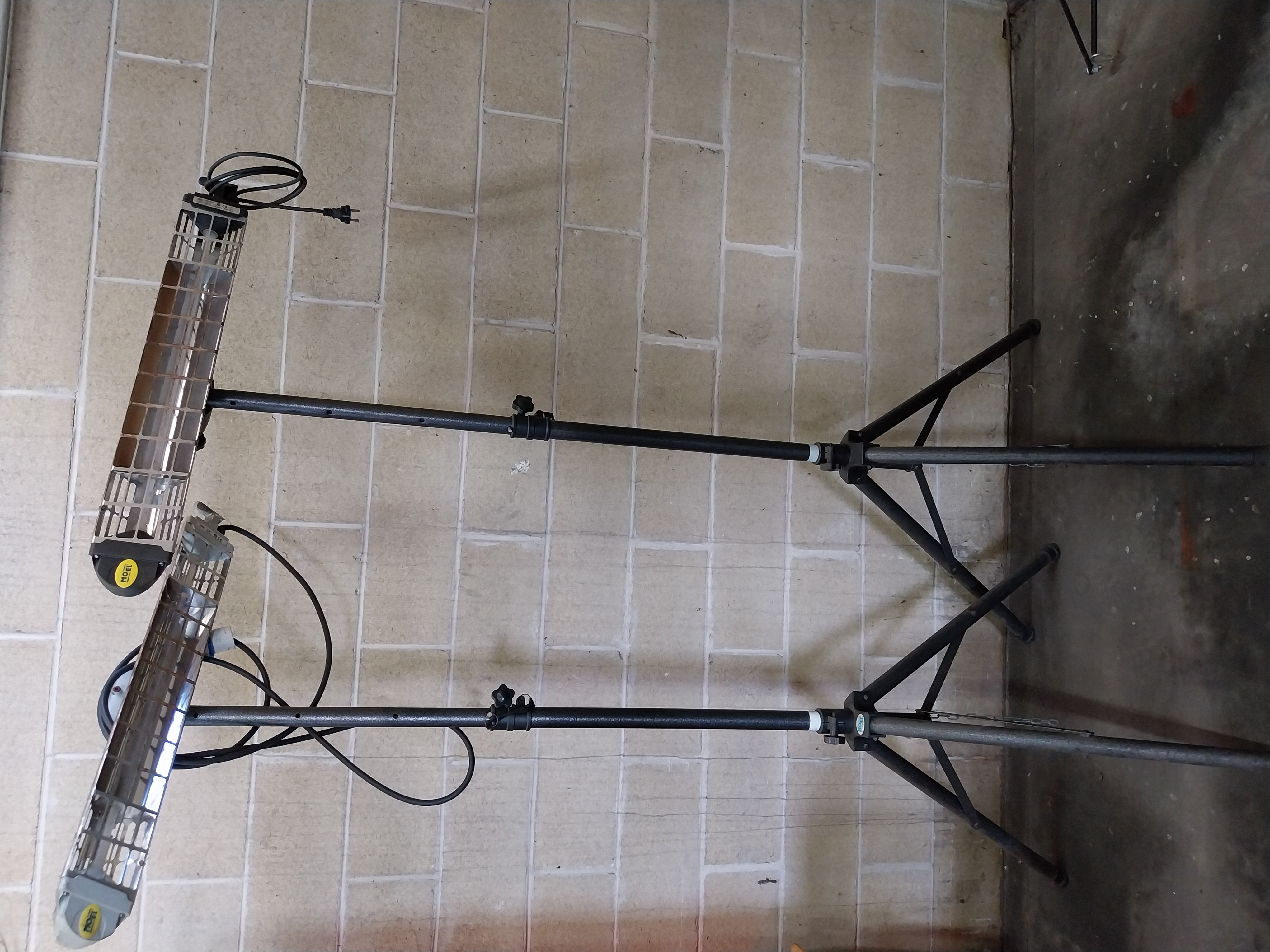 Termolampione infrarossi 1760w in vendita - foto 1
