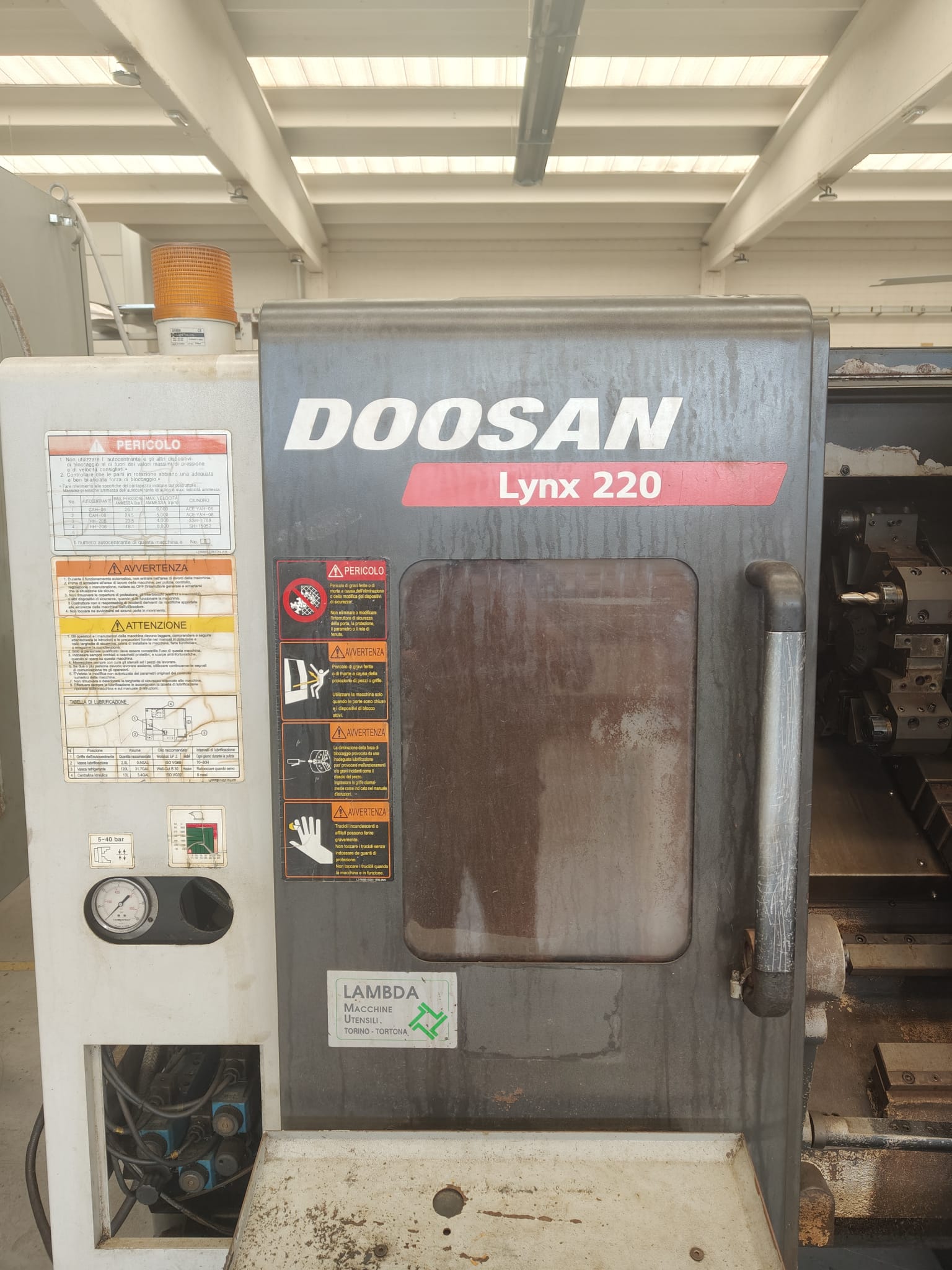 DOOSAN LYNX 220B in vendita - foto 3