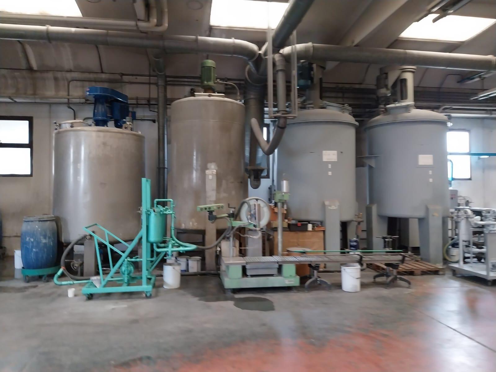 IMPIANTO DI PRODUZIONE VERNICI in vendita - foto 4