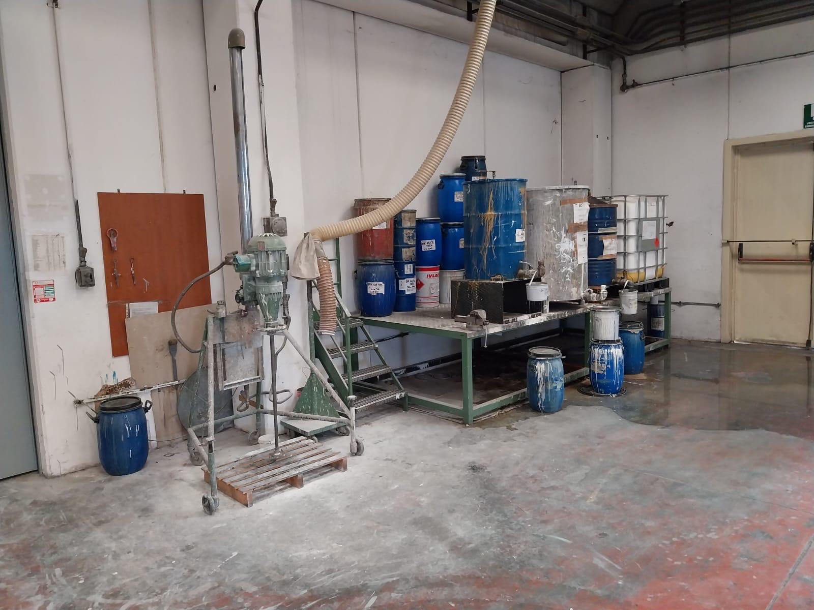 IMPIANTO DI PRODUZIONE VERNICI in vendita - foto 15