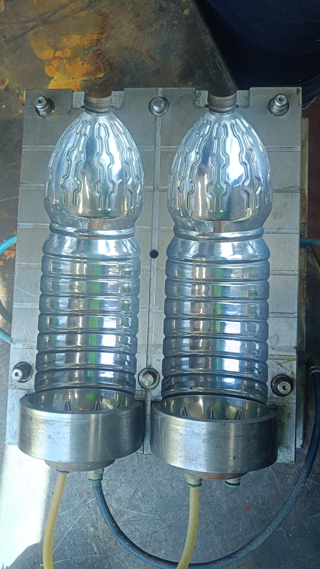 Soffiatrice semiautomatica PET  in vendita - foto 2