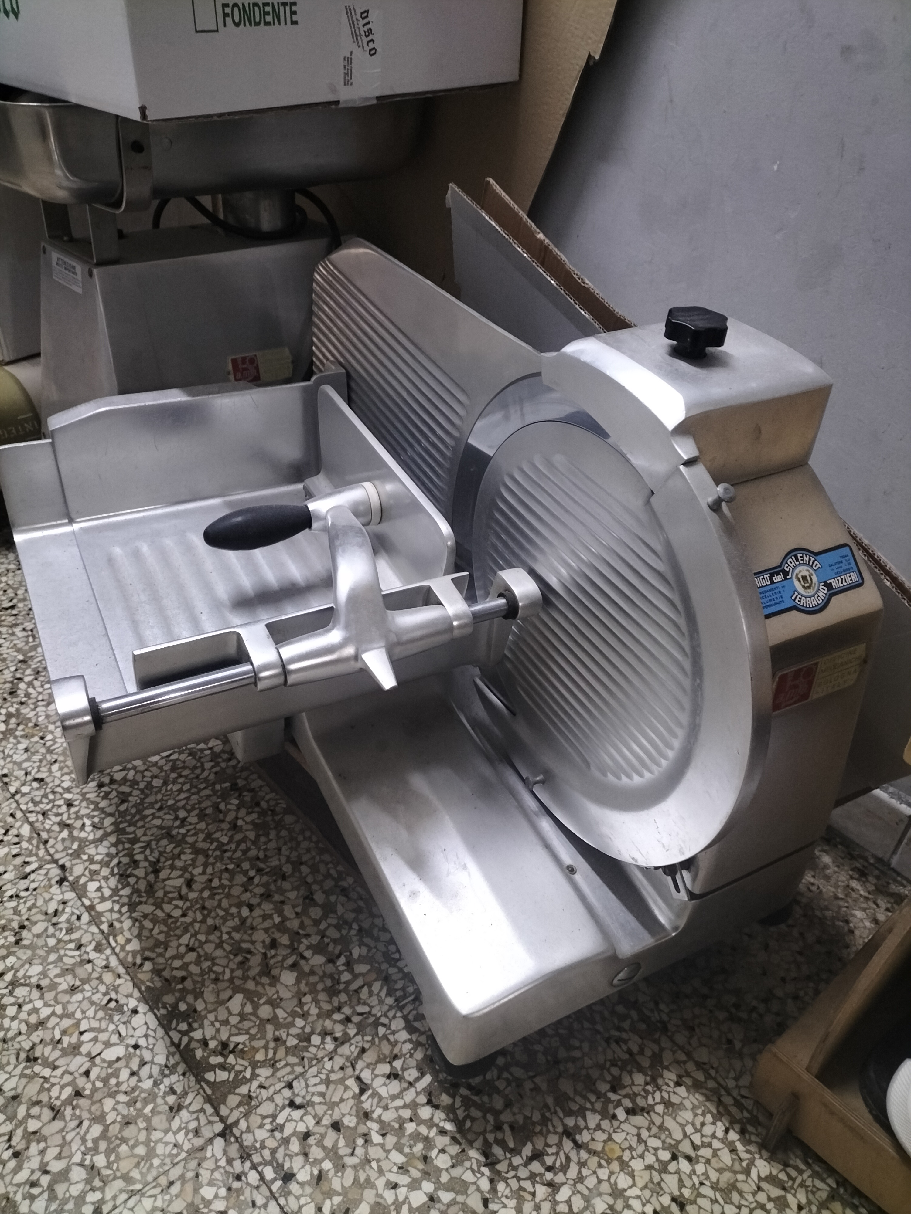 Tritacarne affettatrice in vendita - foto 1