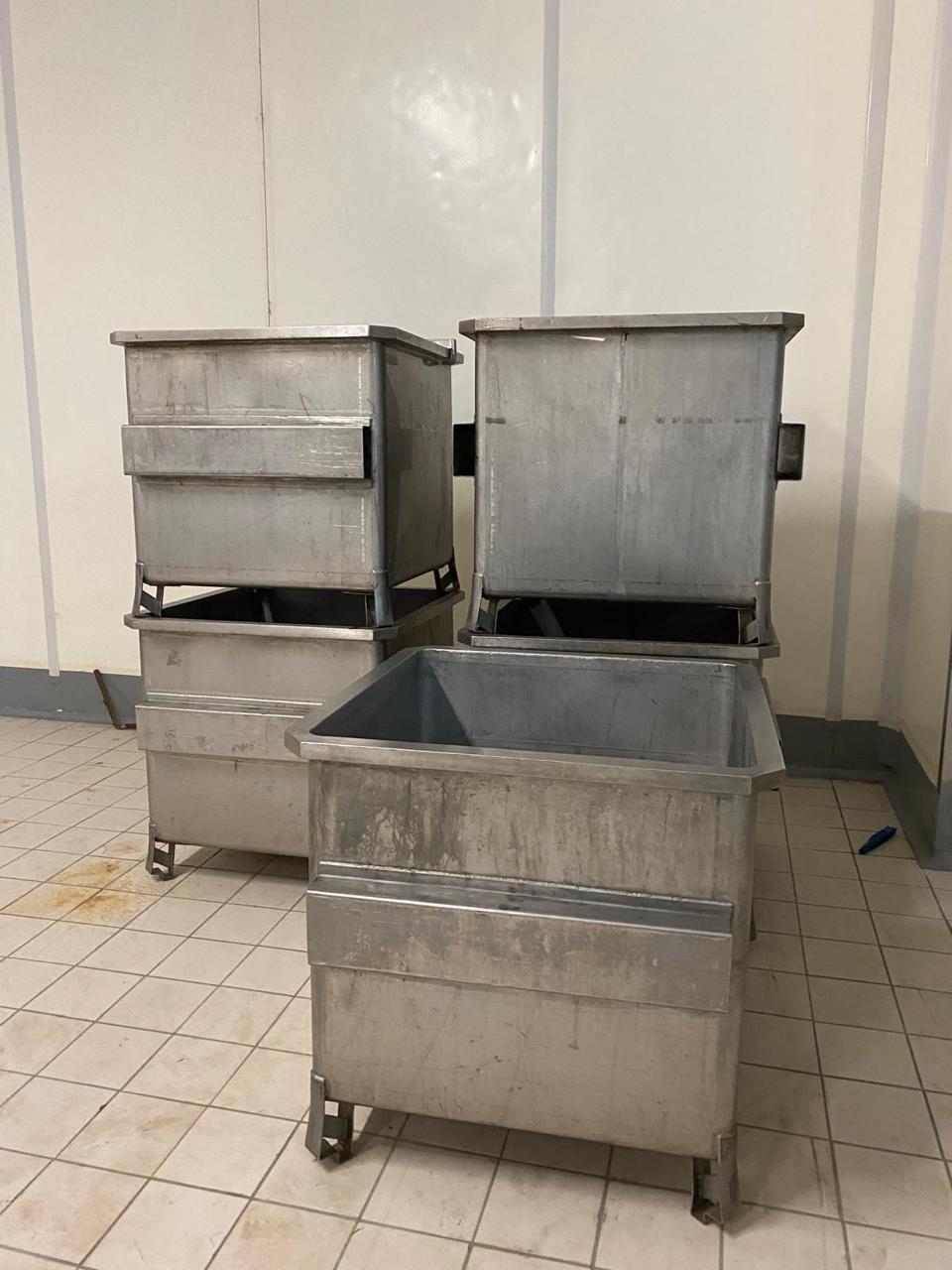 ZANGOLA 9000LT, CARICA ZANGOLA, 5 CONTENITORI  ACCIAIO in vendita - foto 2