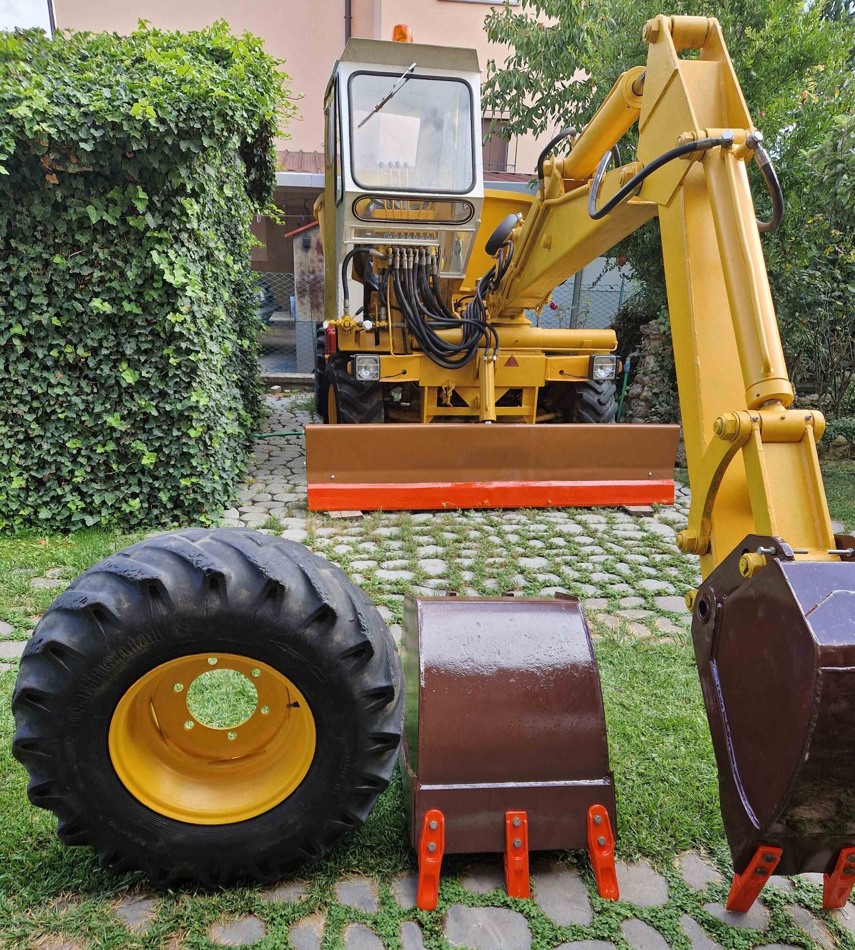 Dumper–Escavatore LONGHINI DHHM – Esemplare UNICO in vendita - foto 4