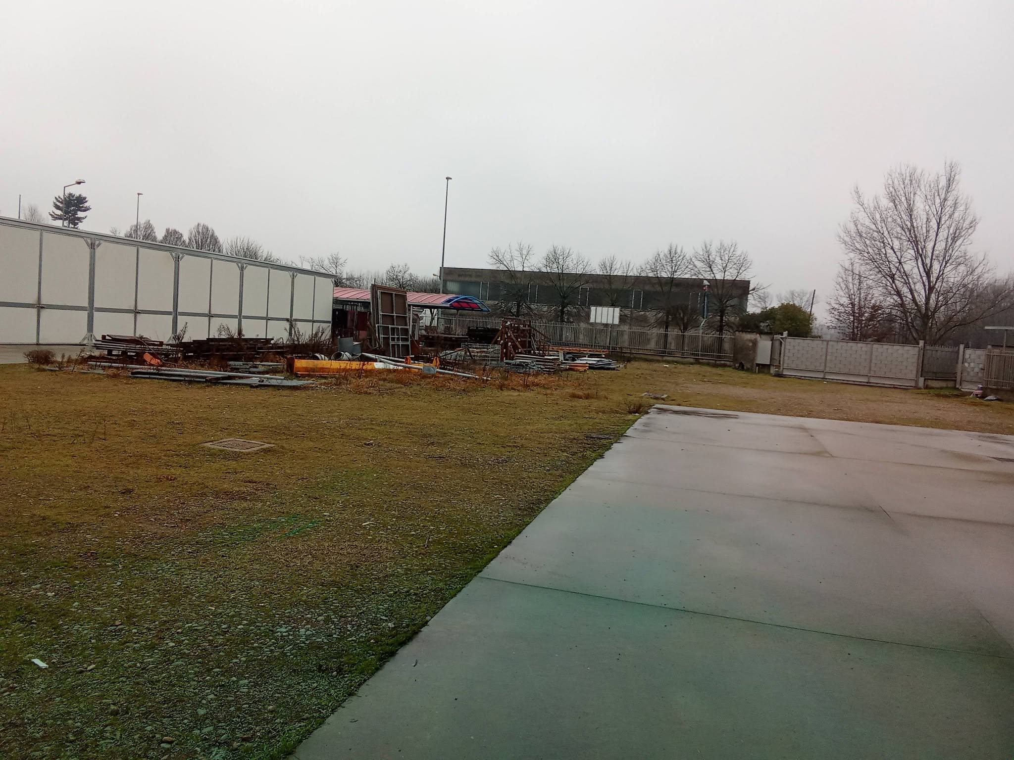 Carpenteria completa: capannone e macchinari in vendita - foto 9
