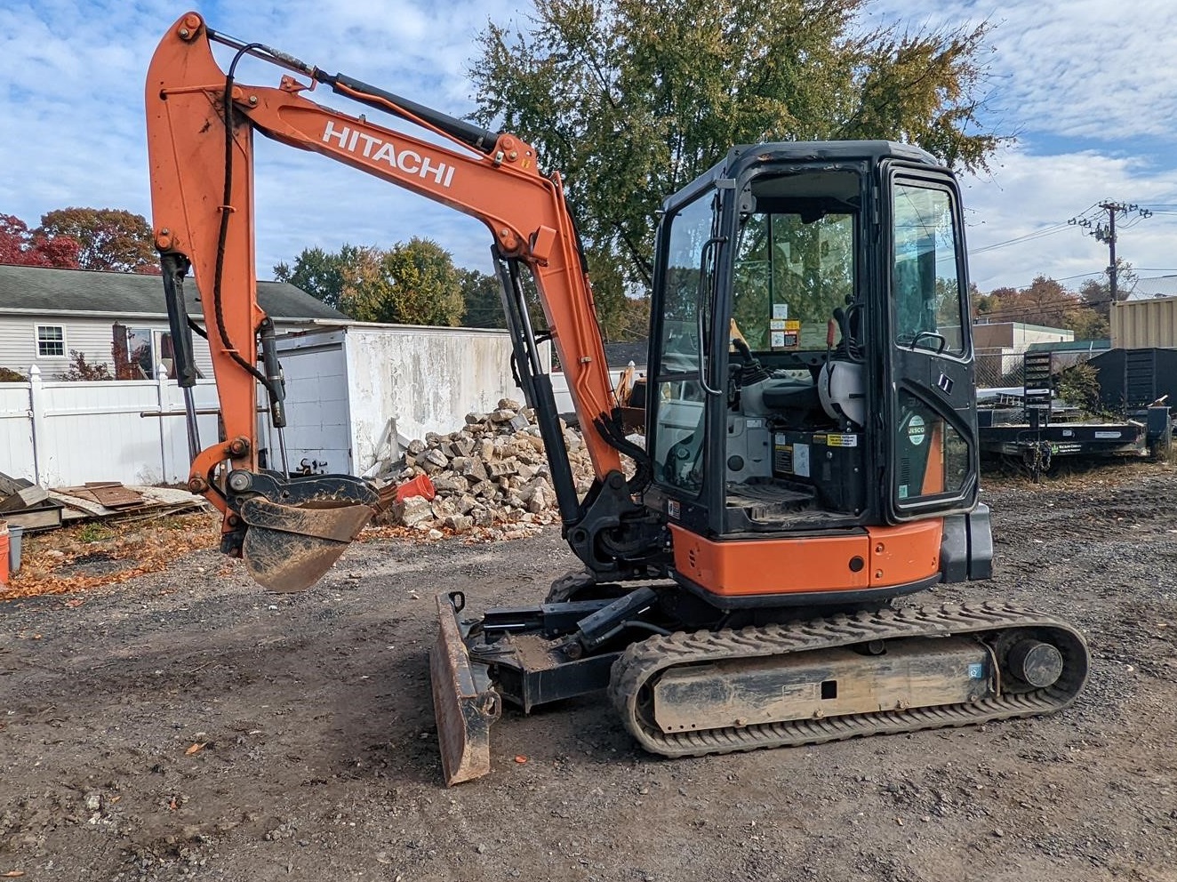 Miniescavatore HITACHI ZX35U-5N in vendita - foto 1