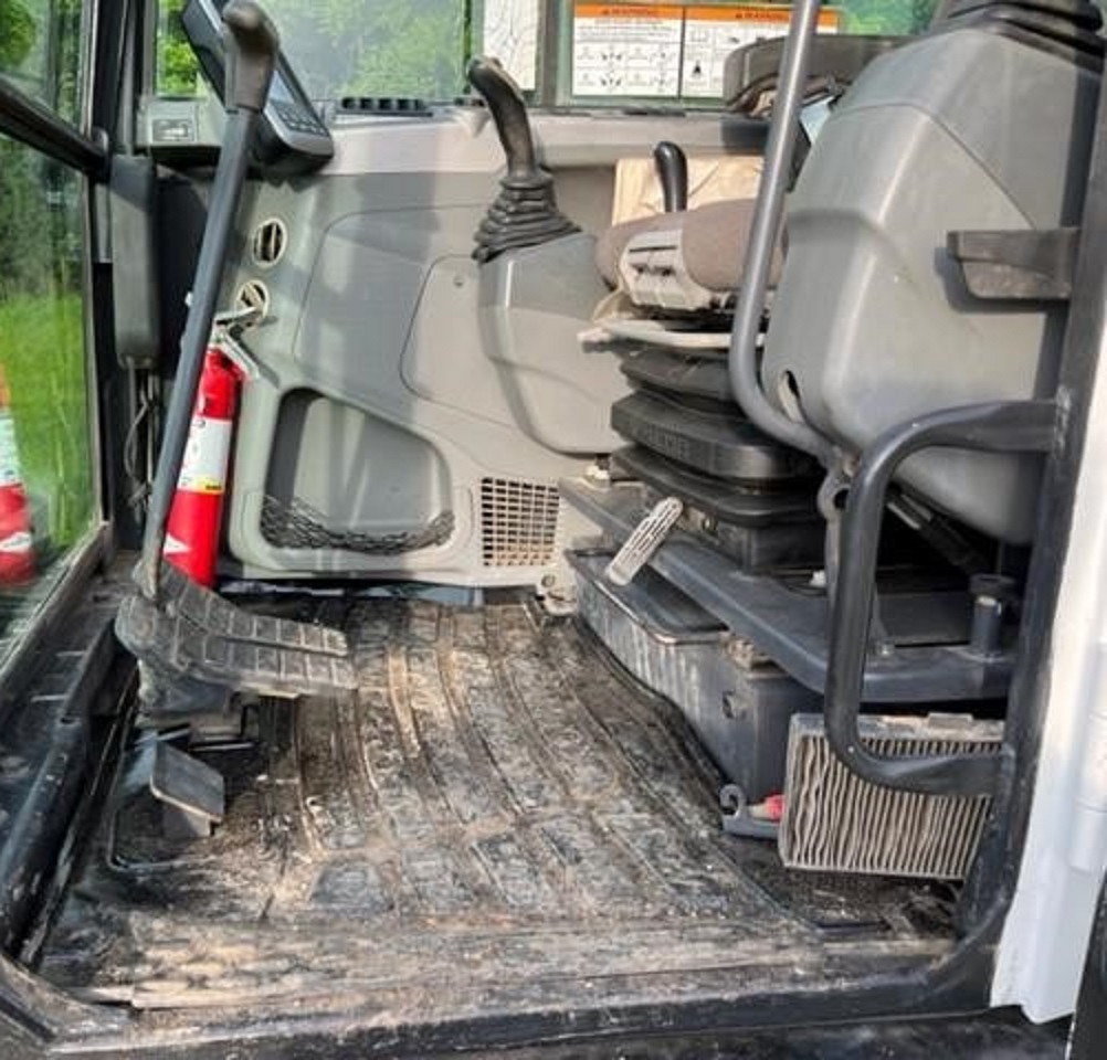 Miniescavatore BOBCAT E85 in vendita - foto 4