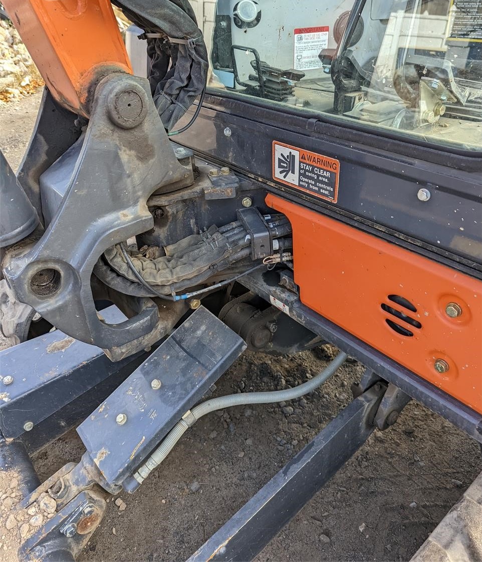 Miniescavatore HITACHI ZX35U-5N in vendita - foto 6