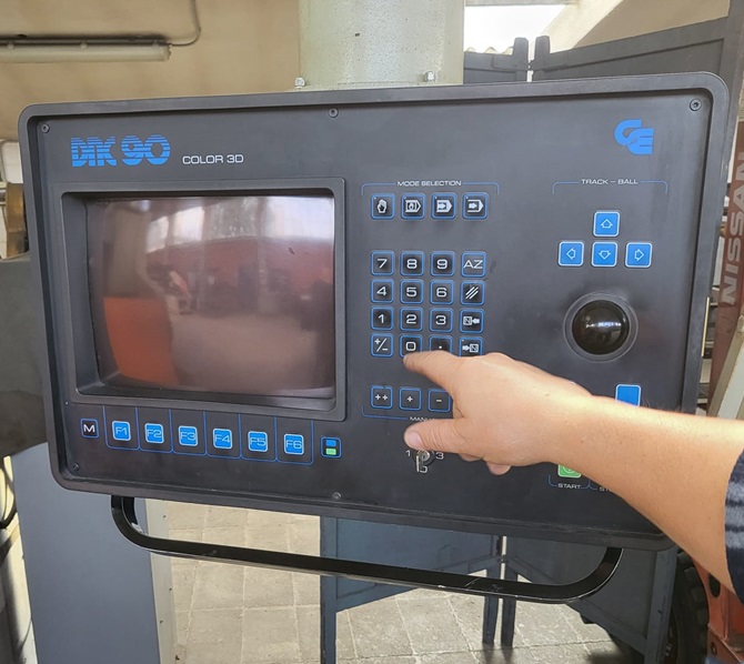 PIEGATRICE  VIMERCATI   4050 X 100 TON  in vendita - foto 2