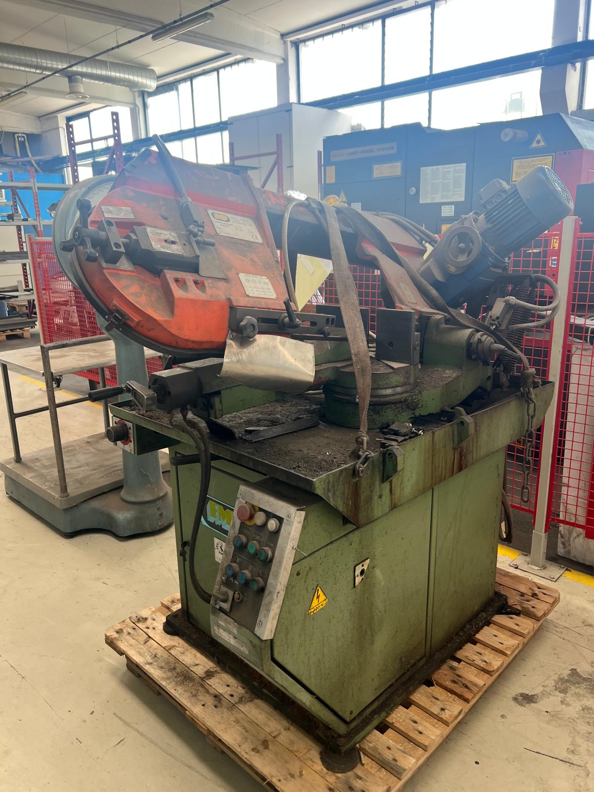 Seghetto A Nastro Fmb 300 Semiautomatico  in vendita - foto 1