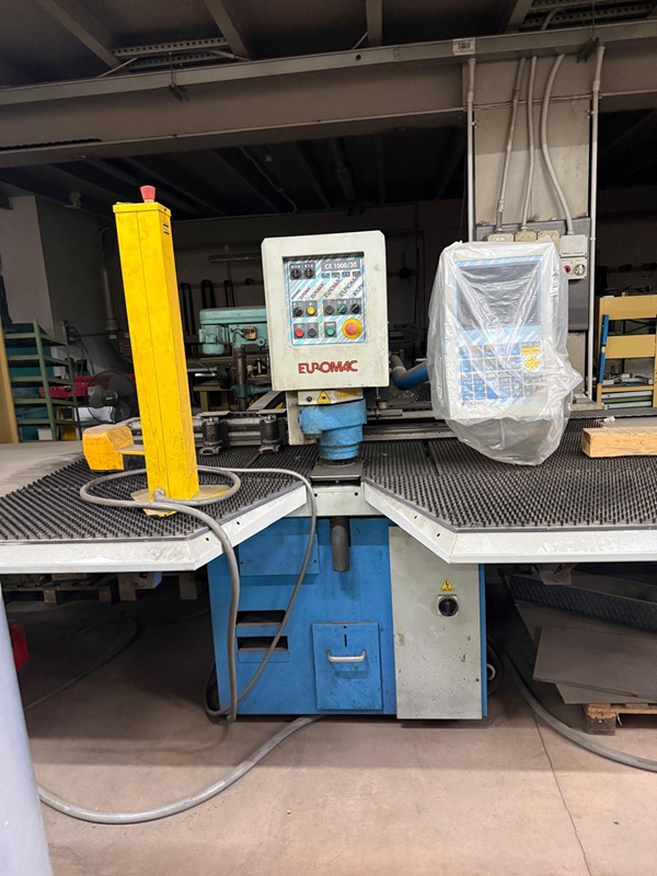 Punzonatrice Euromac   Cx 1000/30 30 Ton Cnc  in vendita - foto 1