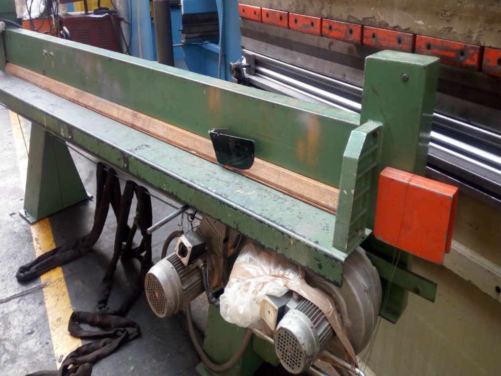 SEZIONATRICE mm 3000 ING. MONTAVOCI  in vendita - foto 7