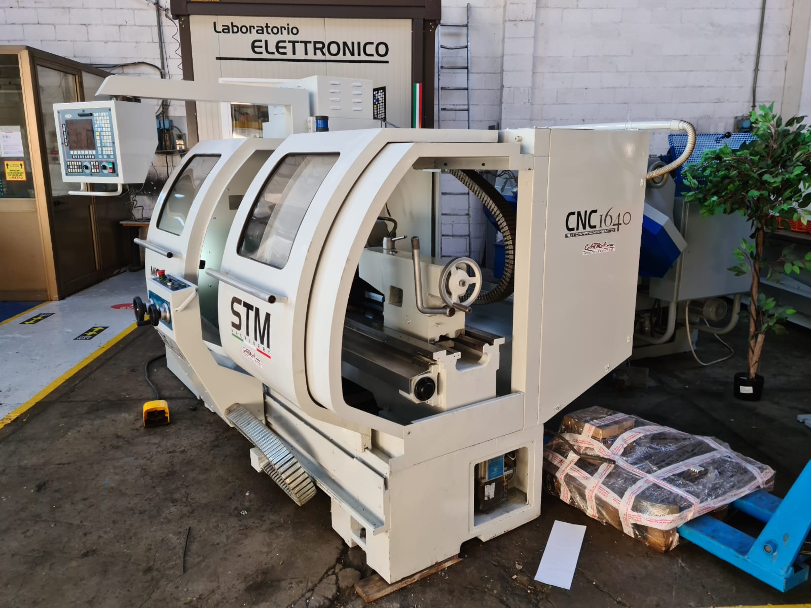 TORNIO MICRO CUT CNC 1640  AUTOAPPRENDIMENTO CNC  in vendita - foto 3
