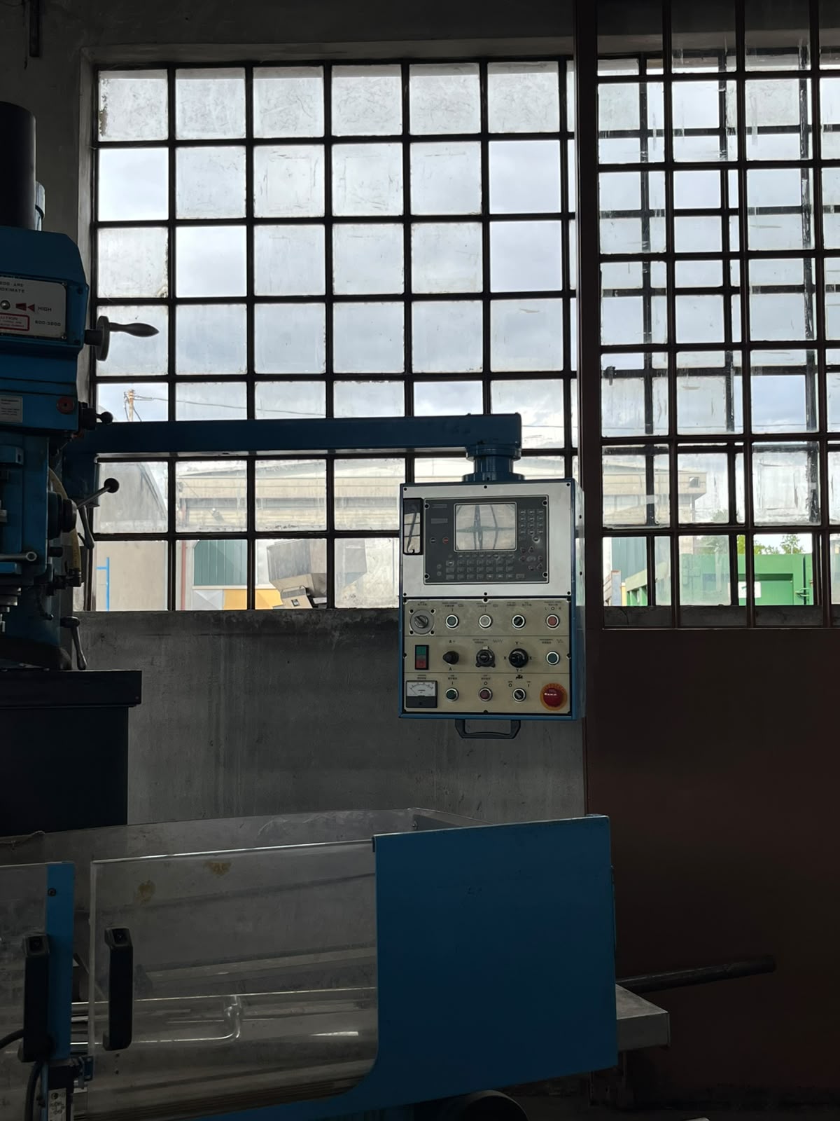 FRESA WAGNER  MOD. BUT  1270 2VS  CNC A TRE ASSI  in vendita - foto 2