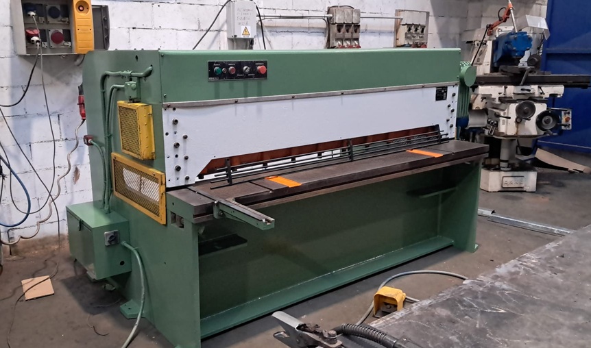 Cesoie a ghigliottina in vendita