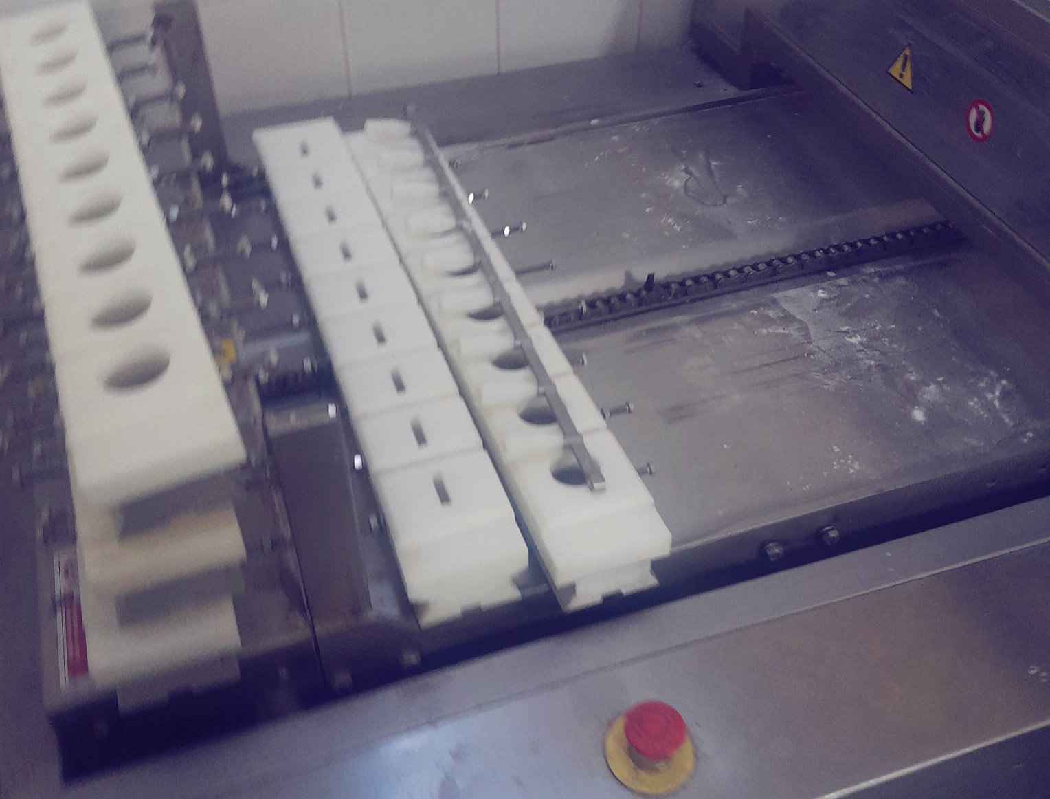 Linee produzione di biscotti, croissant in vendita