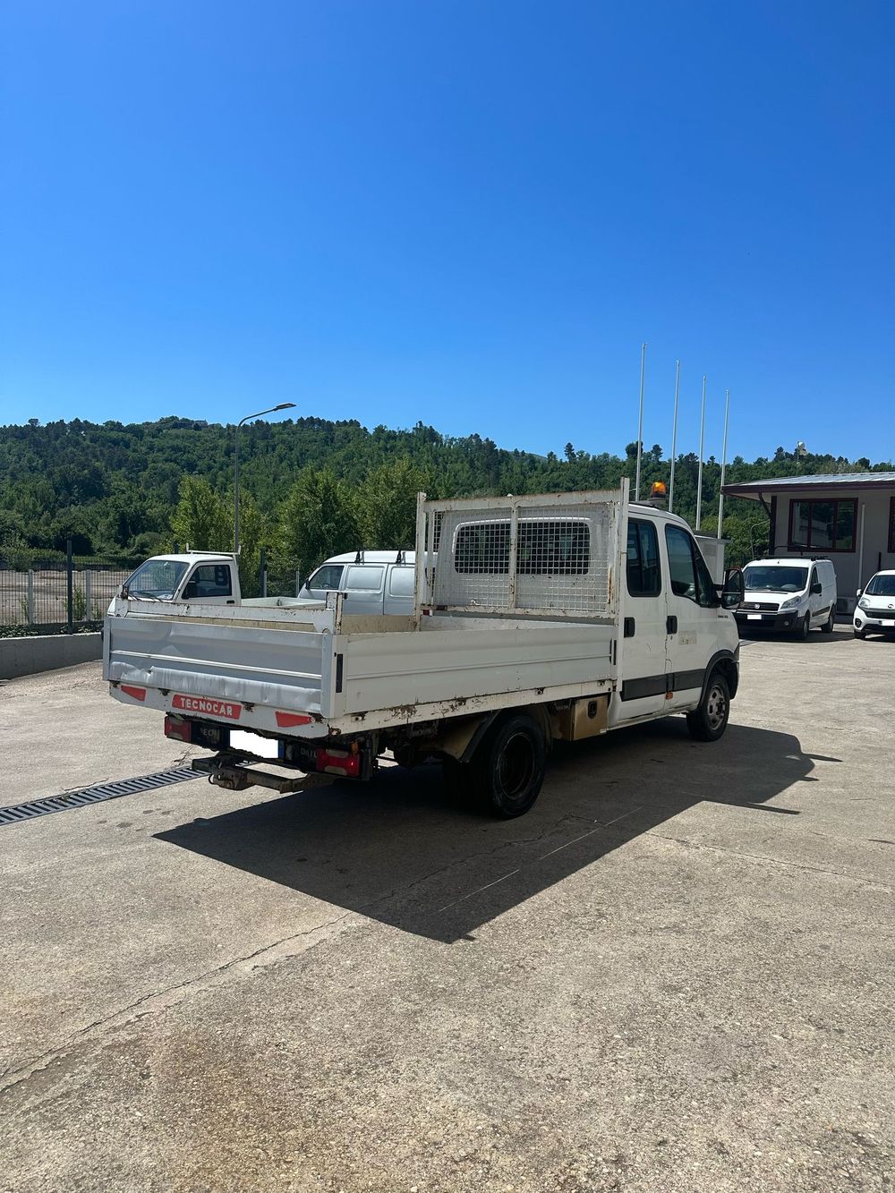 Autocarro Iveco Daily 35C13 in vendita - foto 3