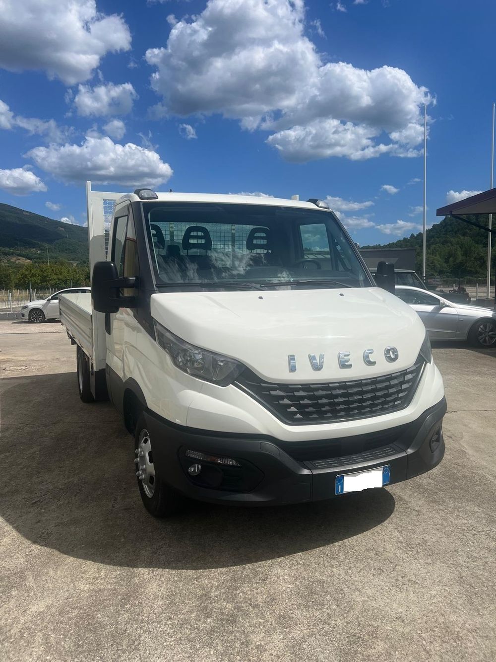 Autocarro Iveco Daliy 35C16 in vendita - foto 2