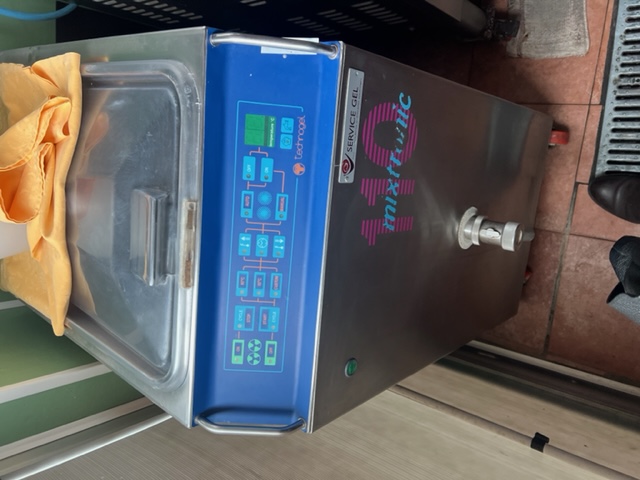 ATTREZZATURE GELATERIA  in vendita - foto 1