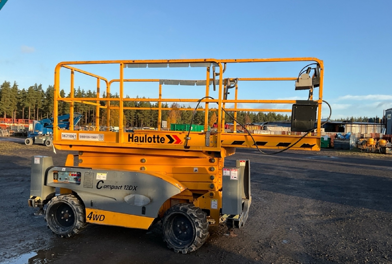 Piattaforma aerea verticale Haulotte Compact 12 in vendita - foto 6