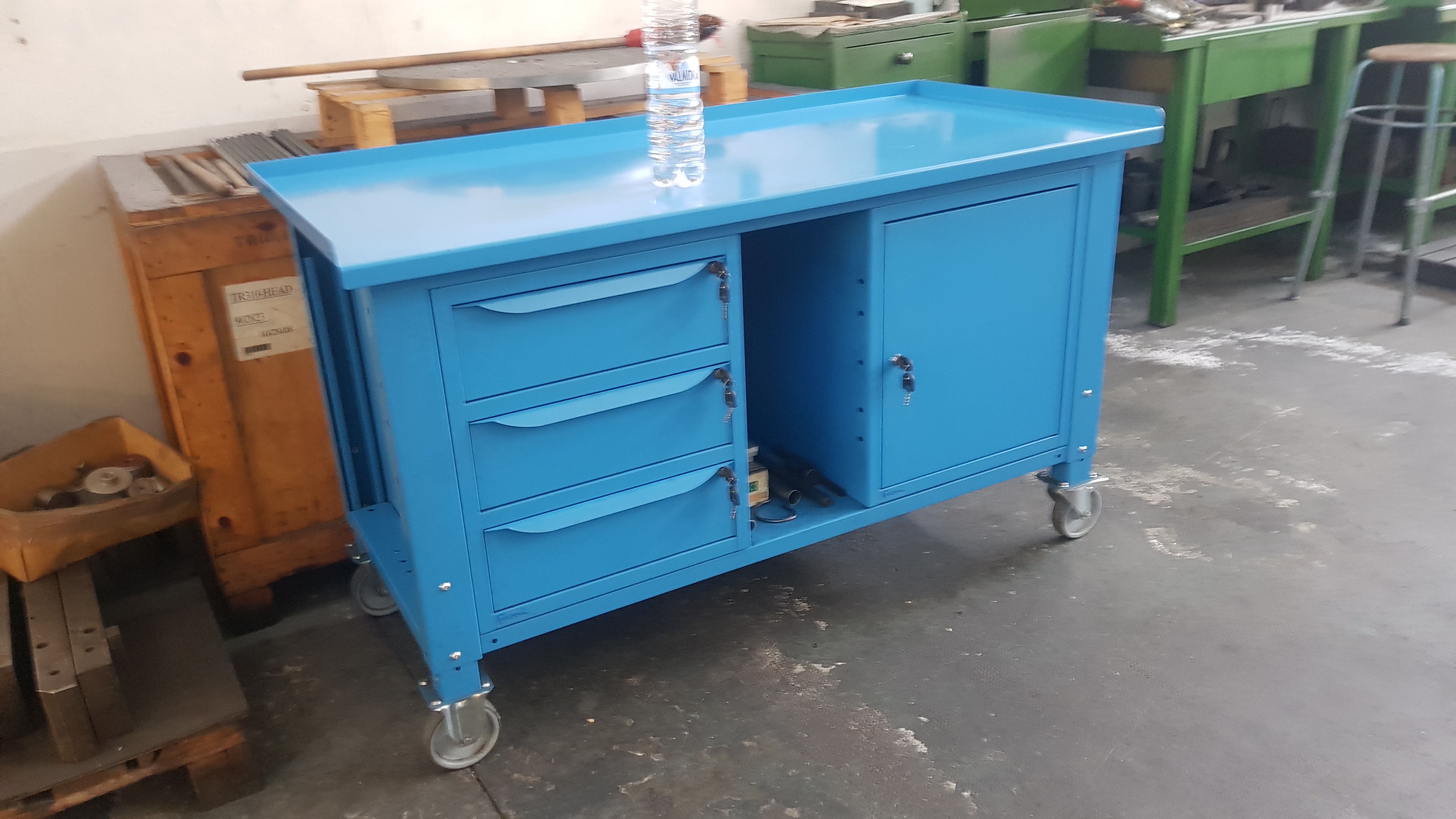 Attrezzatura officina in vendita