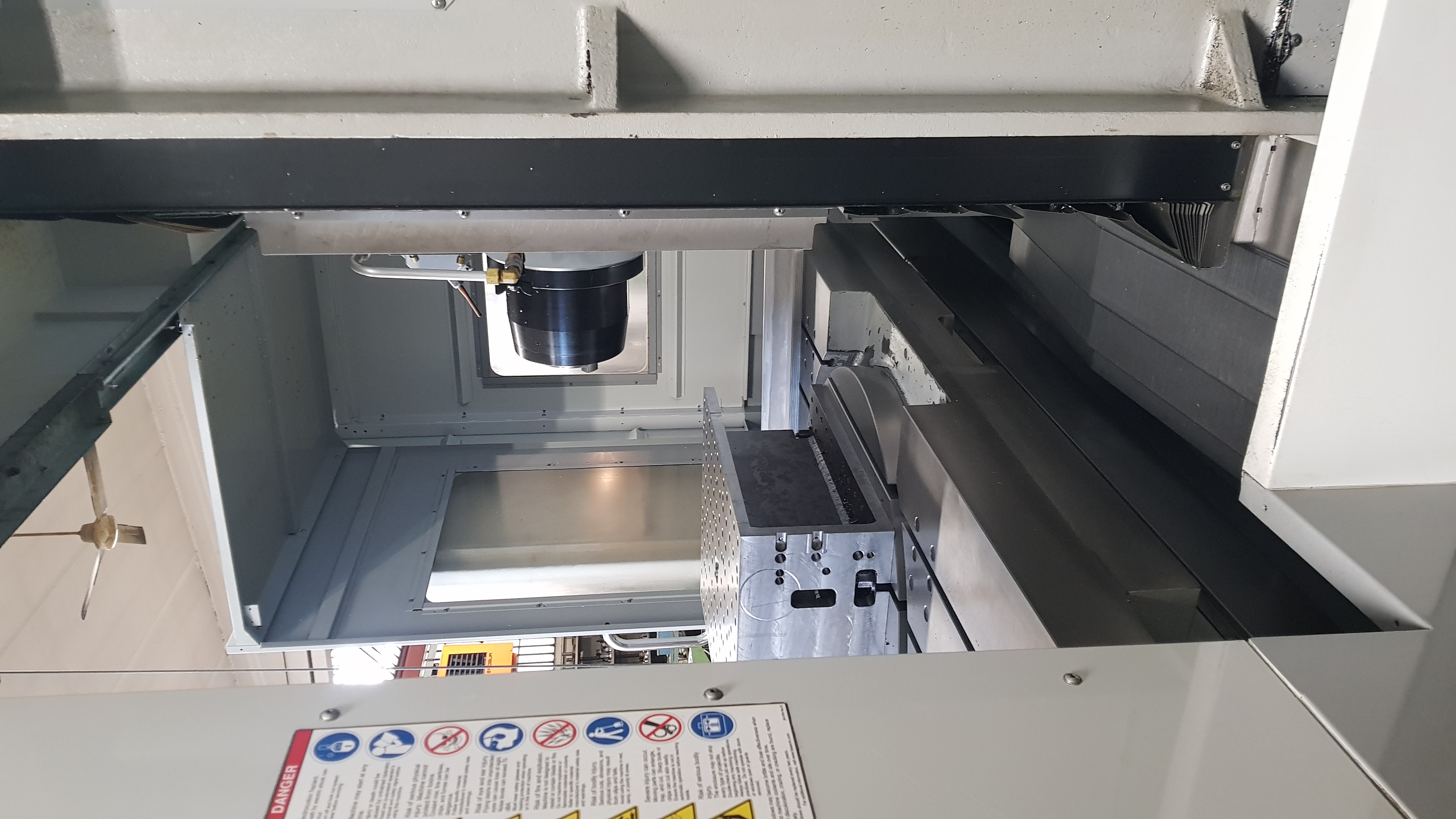 CENTRO DI LAVORO ORIZZONTALE HASS EC-2000  in vendita - foto 2