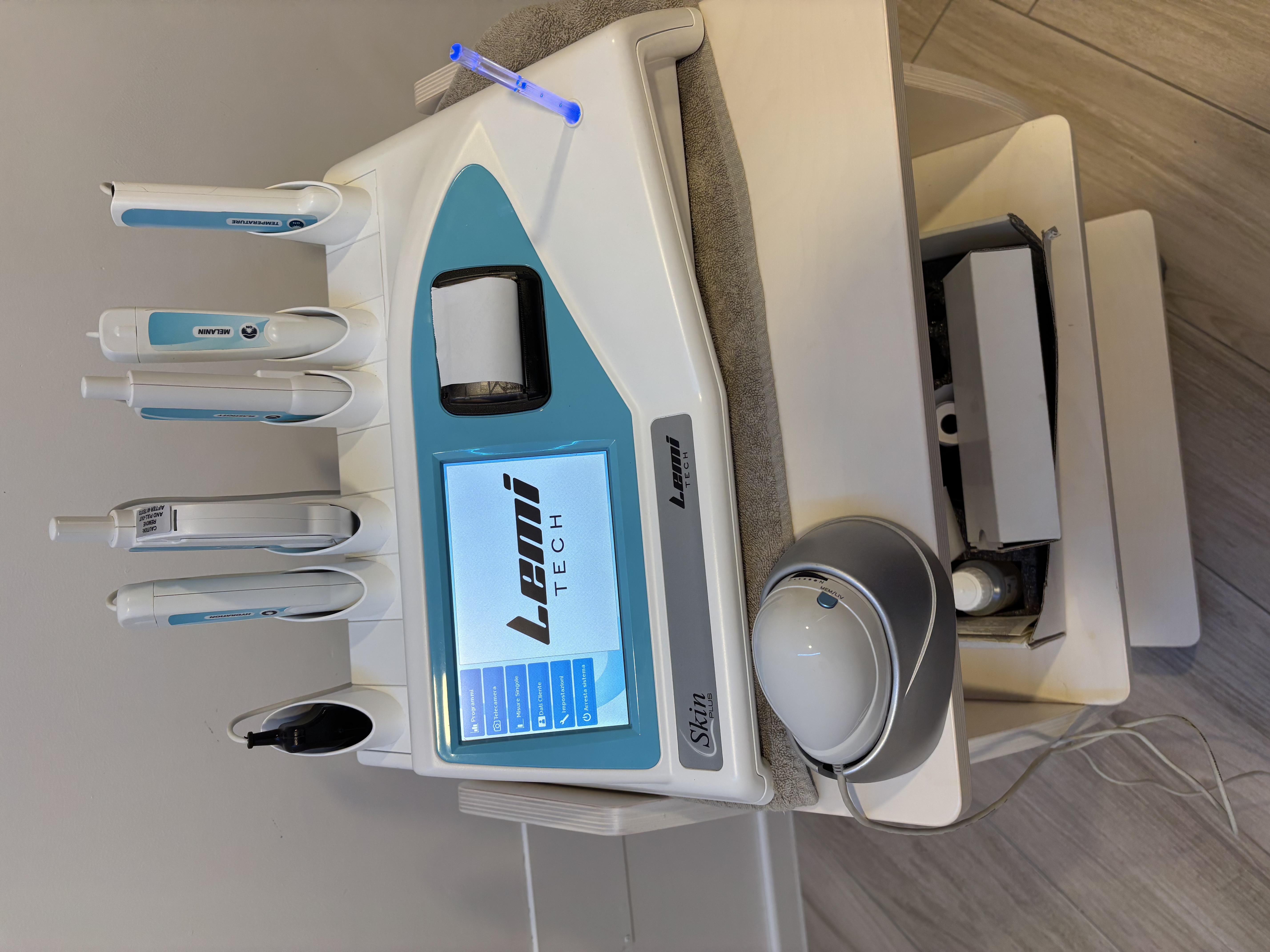 SKIN PLUS in vendita - foto 1