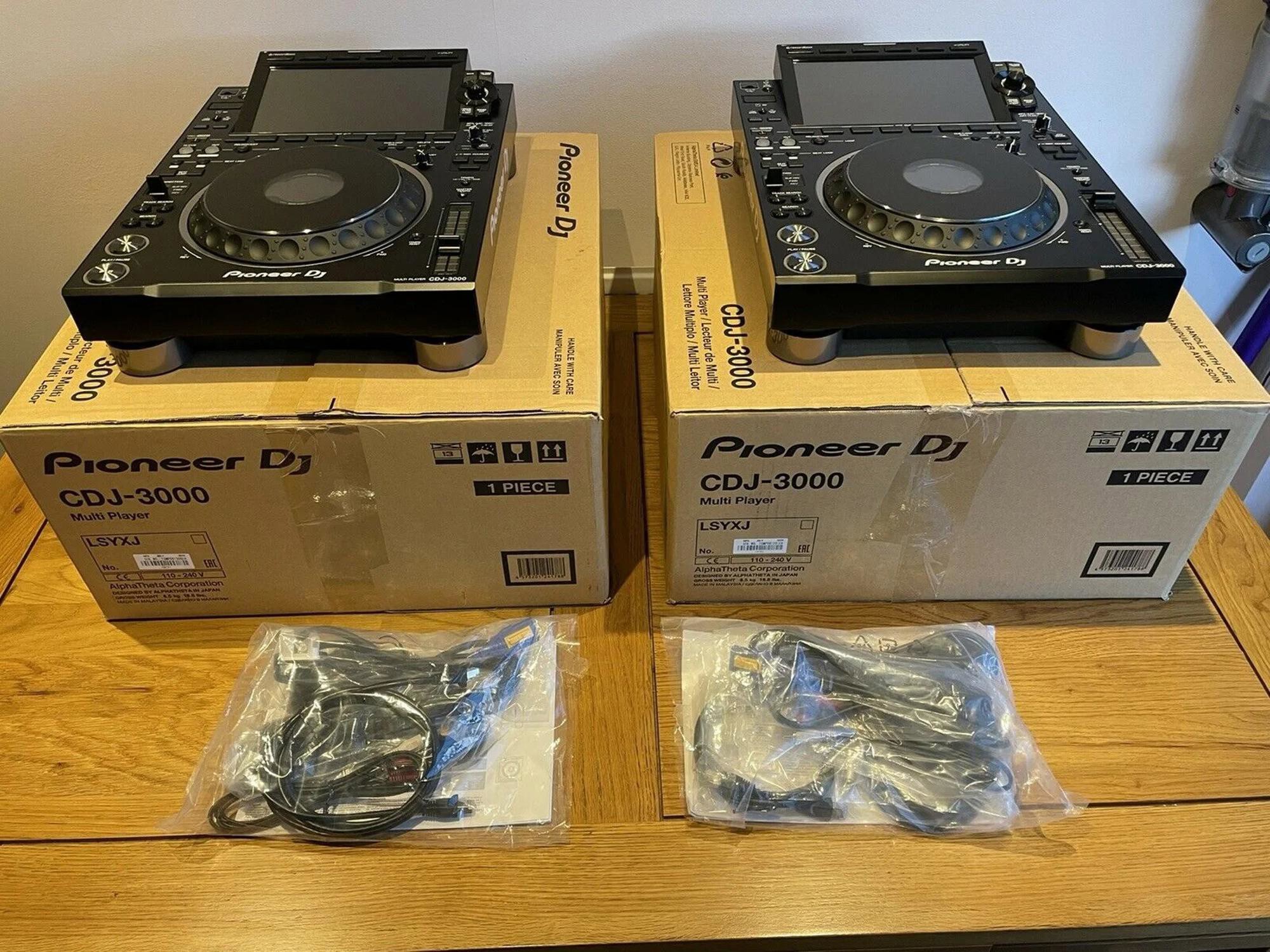 Pioneer DJ OPUS-QUAD, Pioneer XDJ-RX3, Pioneer XDJ-XZ in vendita - foto 5
