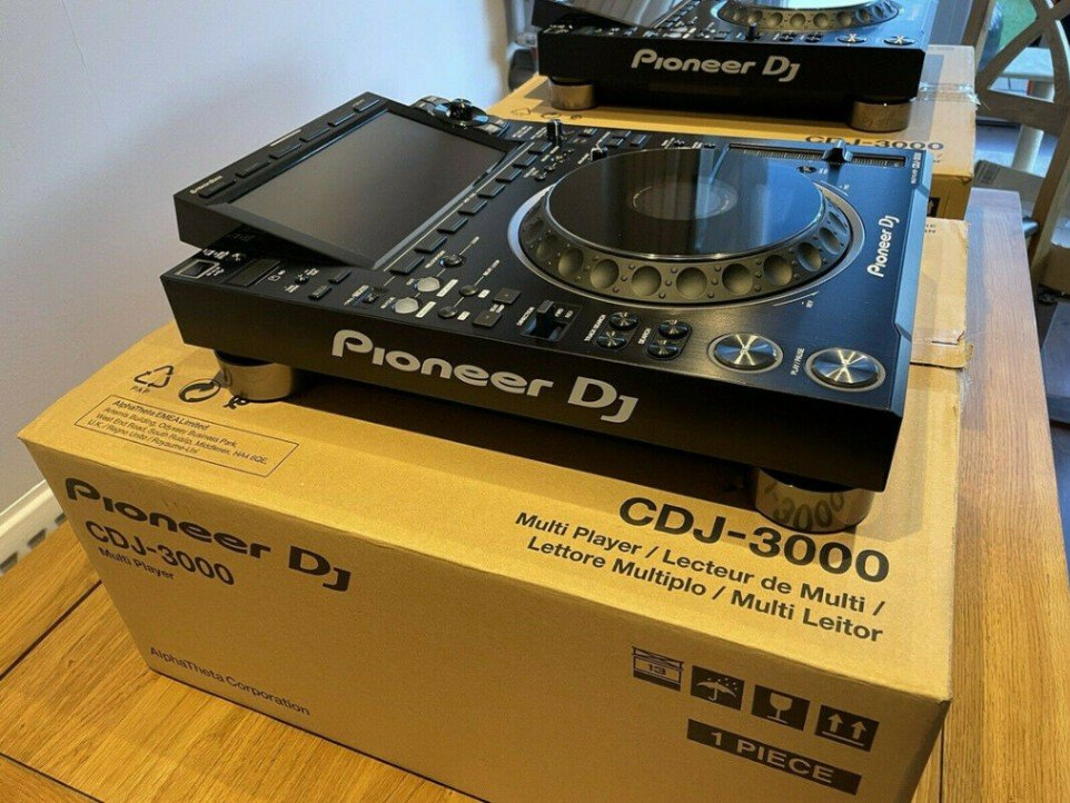 Pioneer DJ OPUS-QUAD, Pioneer XDJ-RX3, Pioneer XDJ-XZ in vendita - foto 6