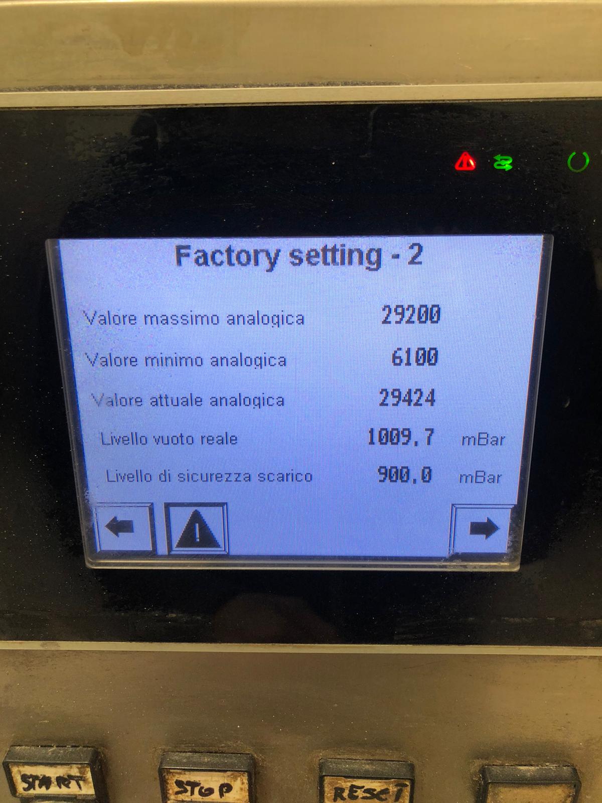LINEA DI CONFEZIONAMENTO SOTTOVUOTO CON NASTRI in vendita - foto 11