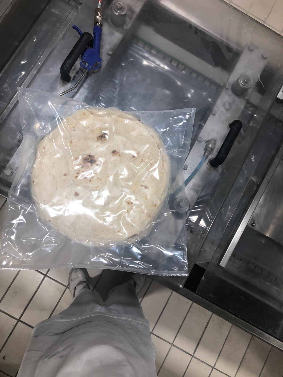 LINEA DI CONFEZIONAMENTO SOTTOVUOTO CON NASTRI  in vendita - foto 2