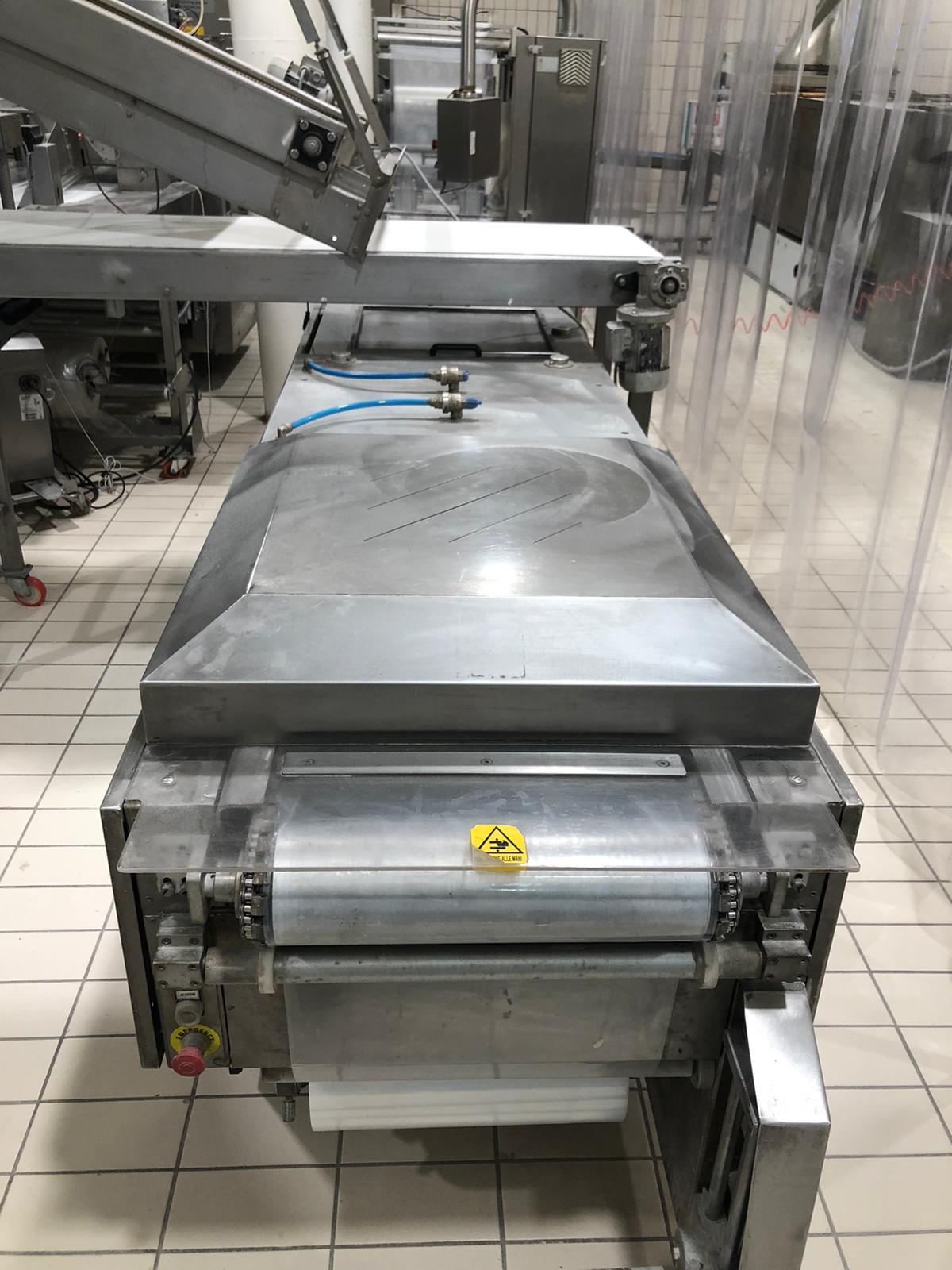 LINEA DI CONFEZIONAMENTO SOTTOVUOTO CON NASTRI  in vendita - foto 14