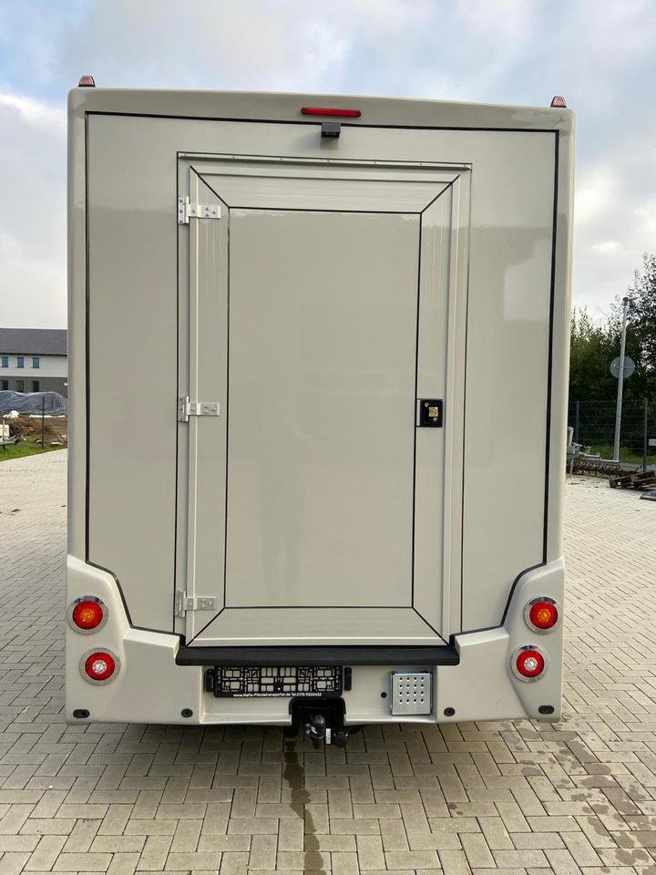 Camion per il trasporto di cavalli  Renault Master 2024 in vendita - foto 13