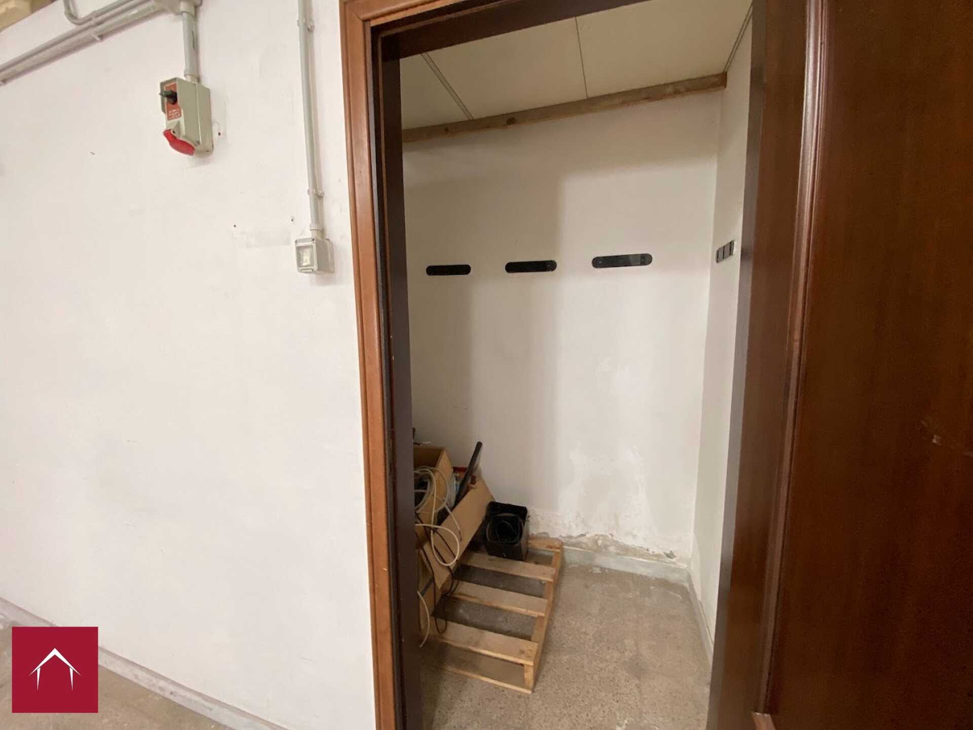 Depositi/Magazzini 108 mq con accesso carrabile  in vendita - foto 13