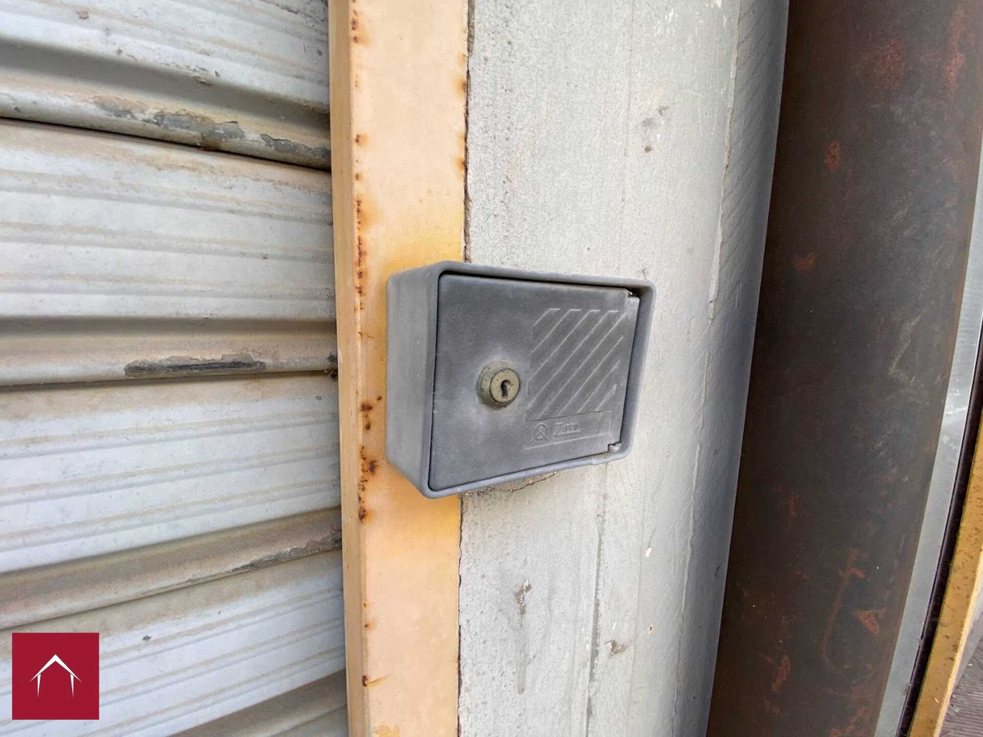 Depositi/Magazzini 108 mq con accesso carrabile  in vendita - foto 3