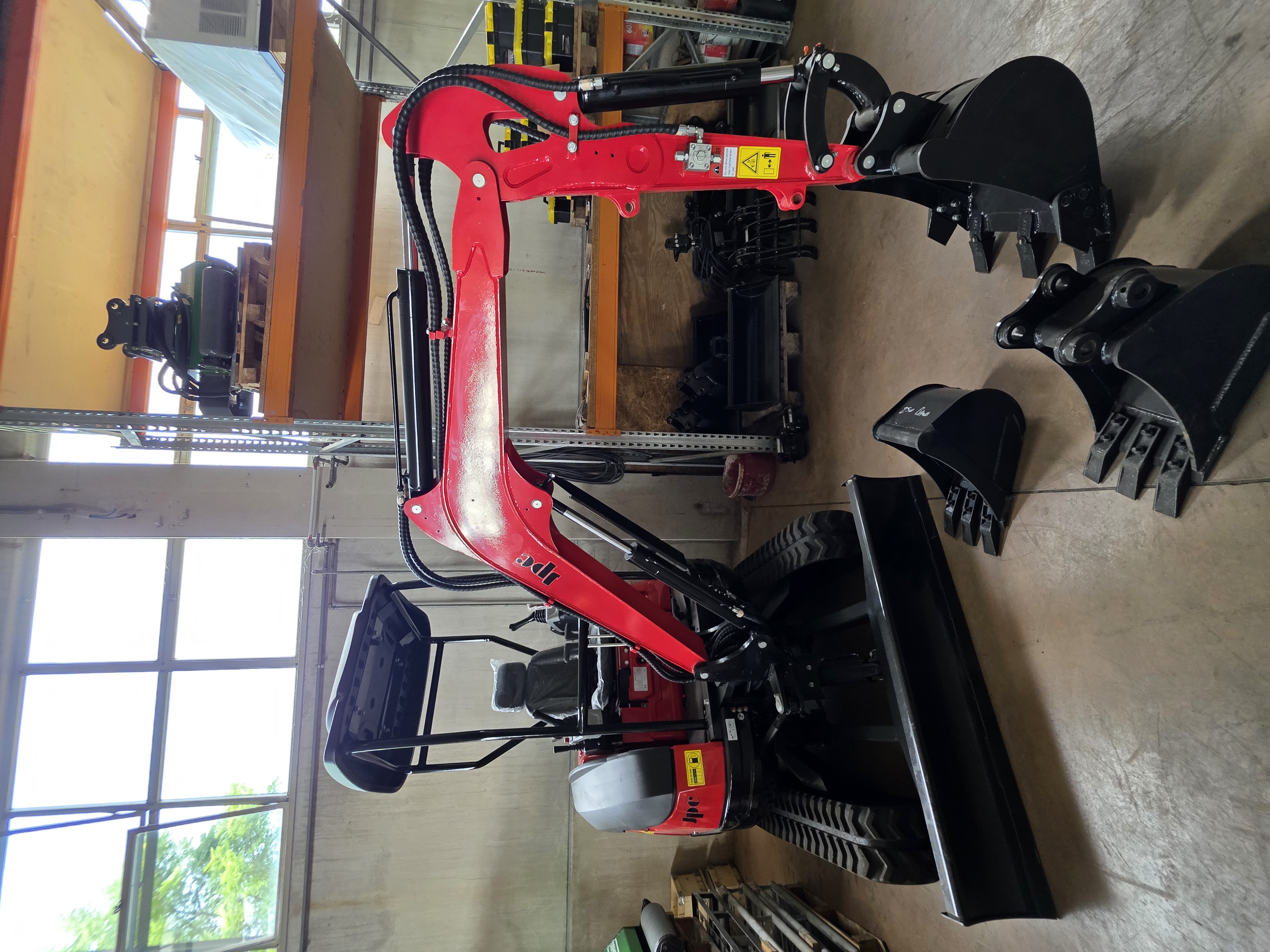 Miniescavatore JPC HT25 in vendita - foto 1