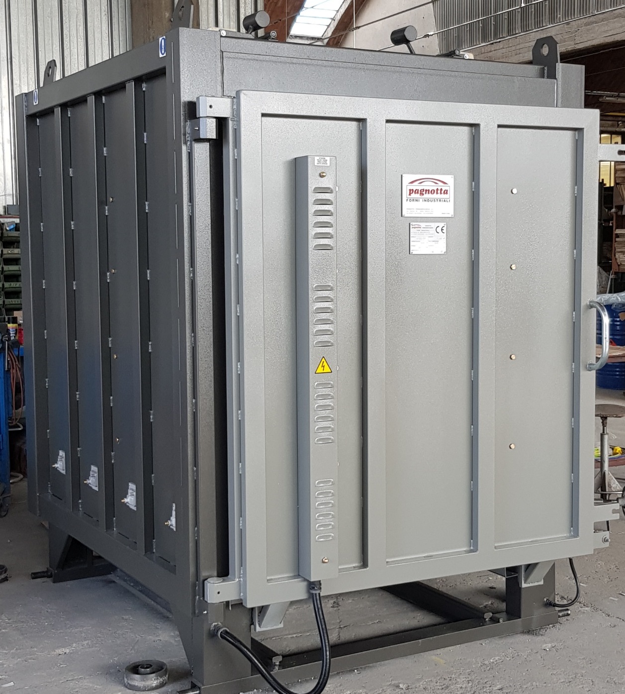 Forno elettrico a carro per trattamenti termici in vendita - foto 3