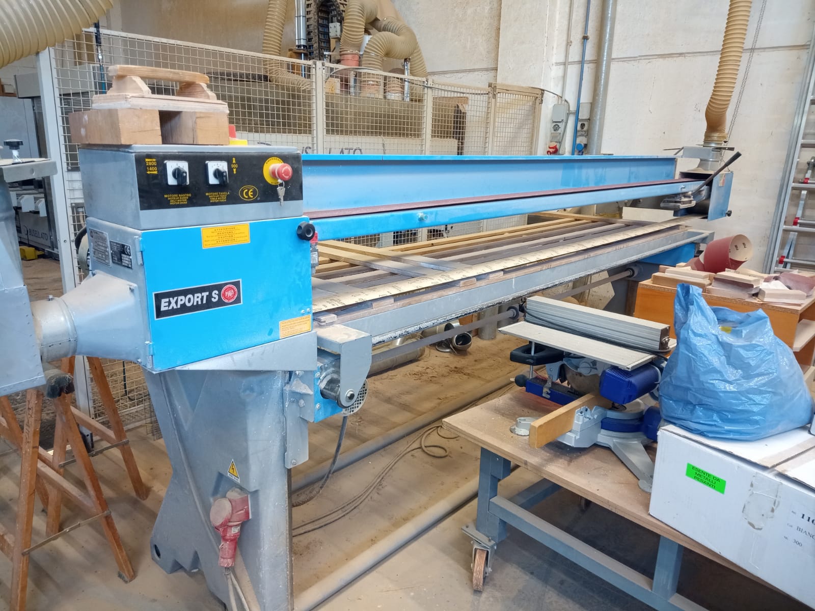 Levigatrice a nastro BINI S3500 a norme CE in vendita - foto 1