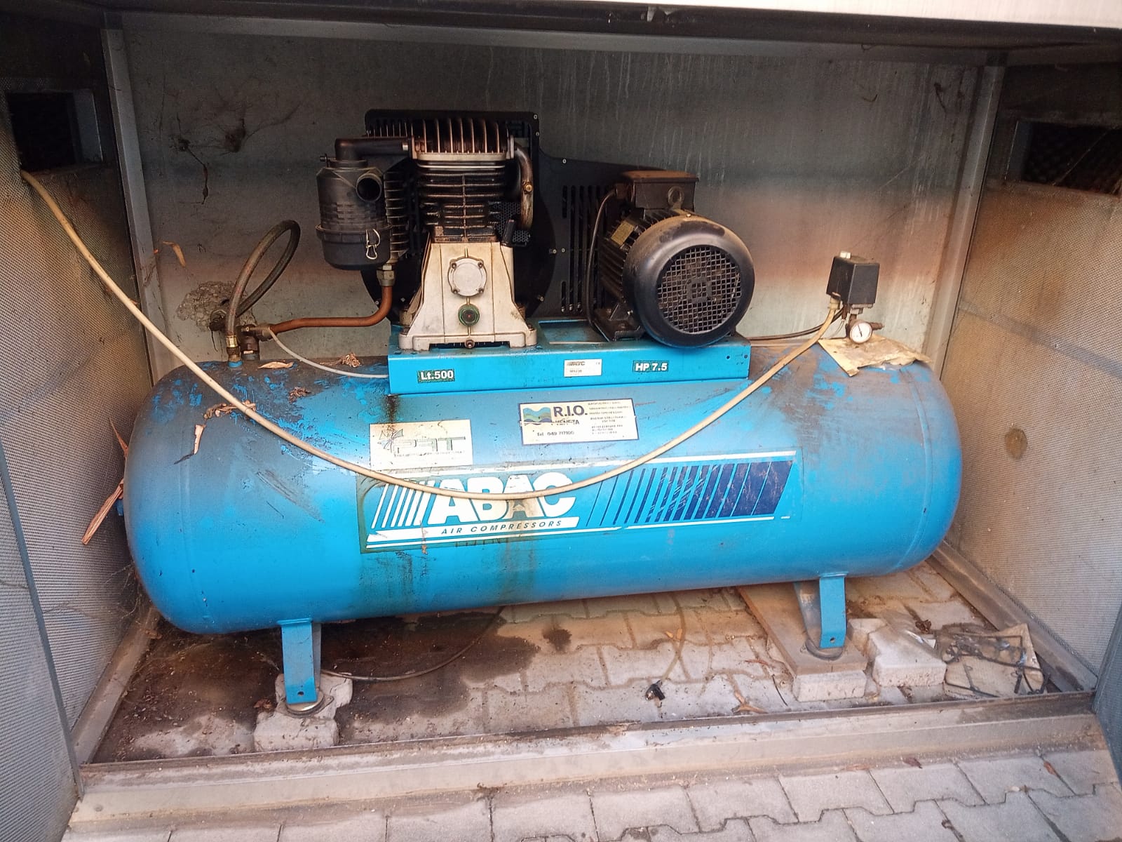 Compressore a pistoni ABAC B6000 usato in vendita - foto 4
