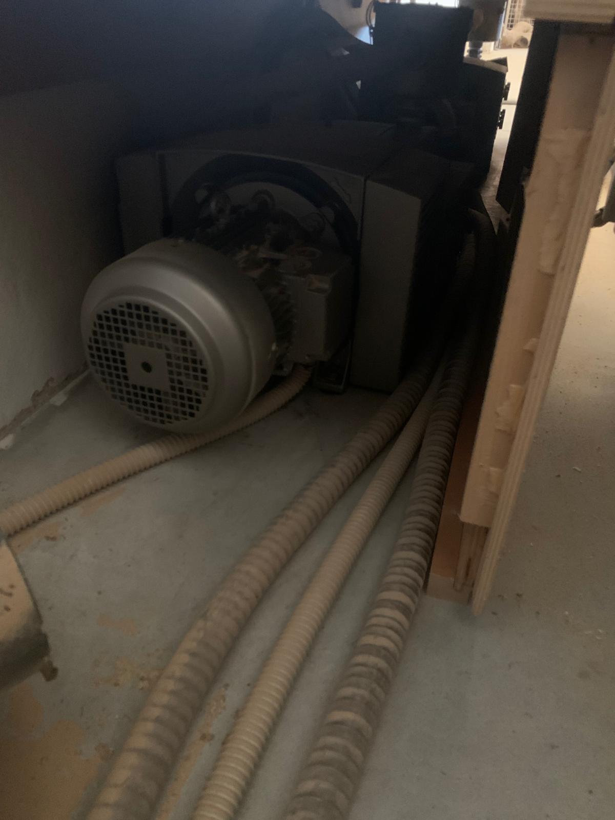Centro di lavoro BUSELLATO JET MASTER 5WF XL a 5 assi in vendita - foto 10