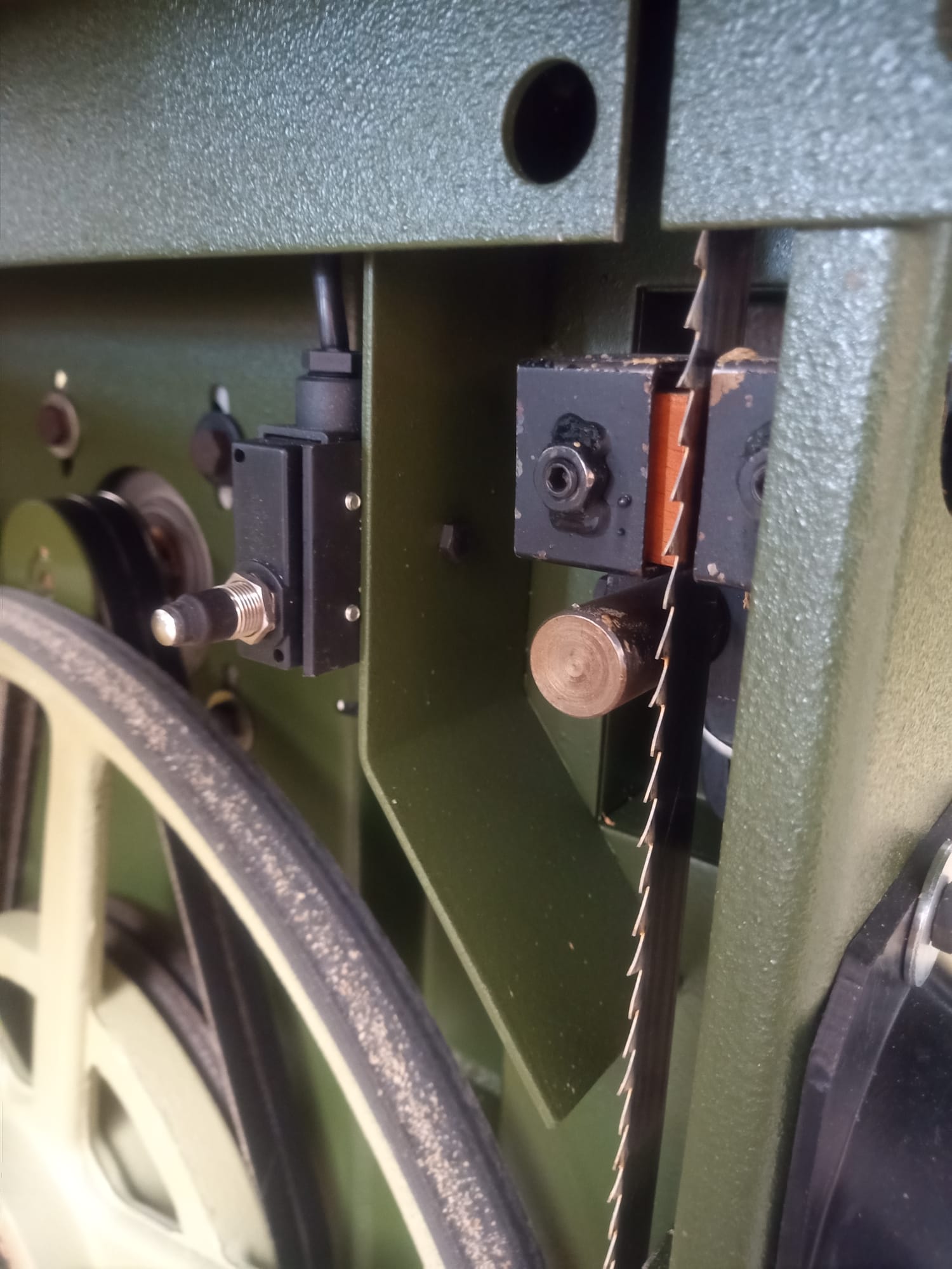 Sega a nastro CENTAURO SP600 usata in vendita - foto 9