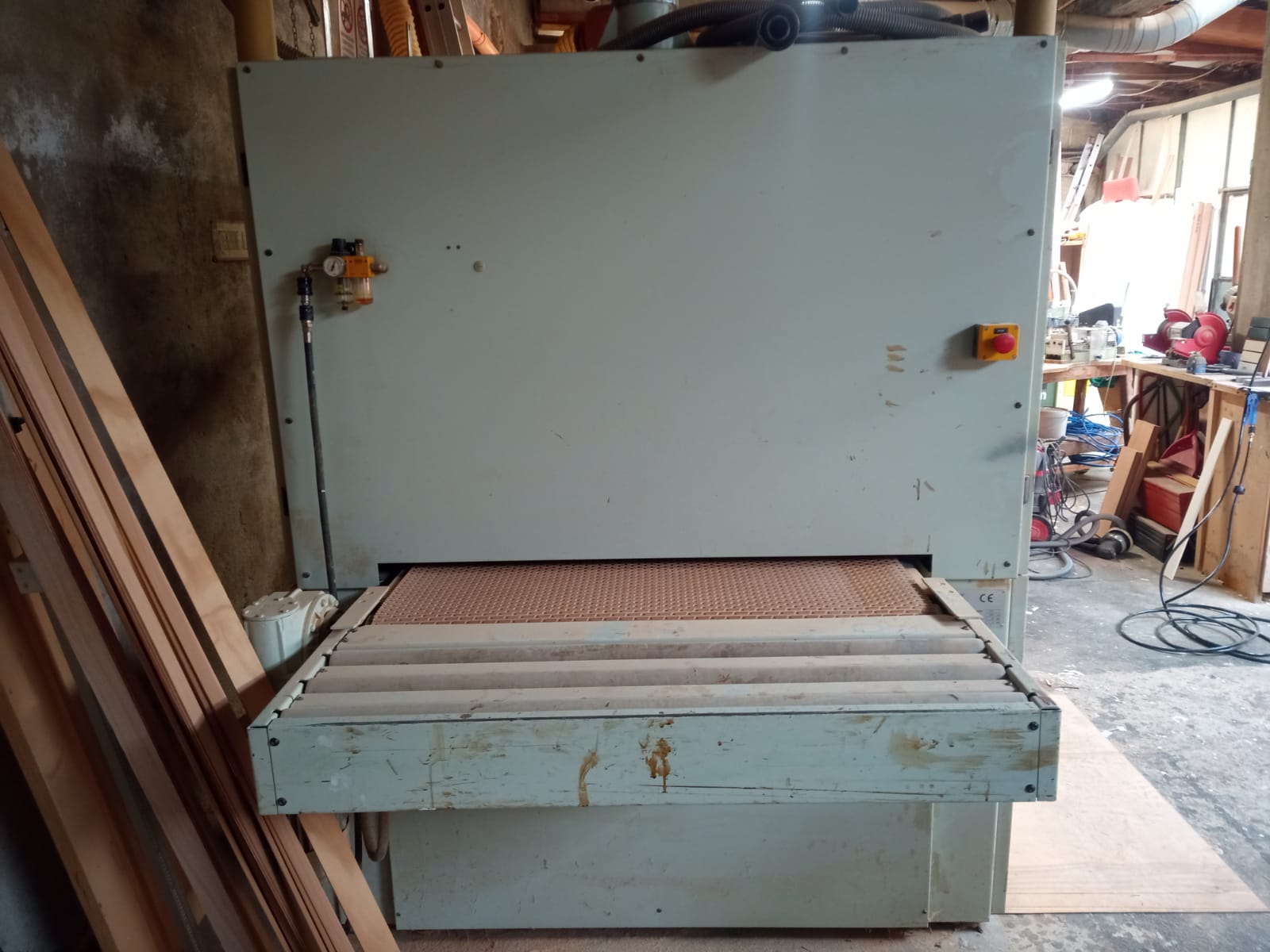 Calibratrice SBF 3W-586 da 1100mm con 3 nastri usata in vendita - foto 5