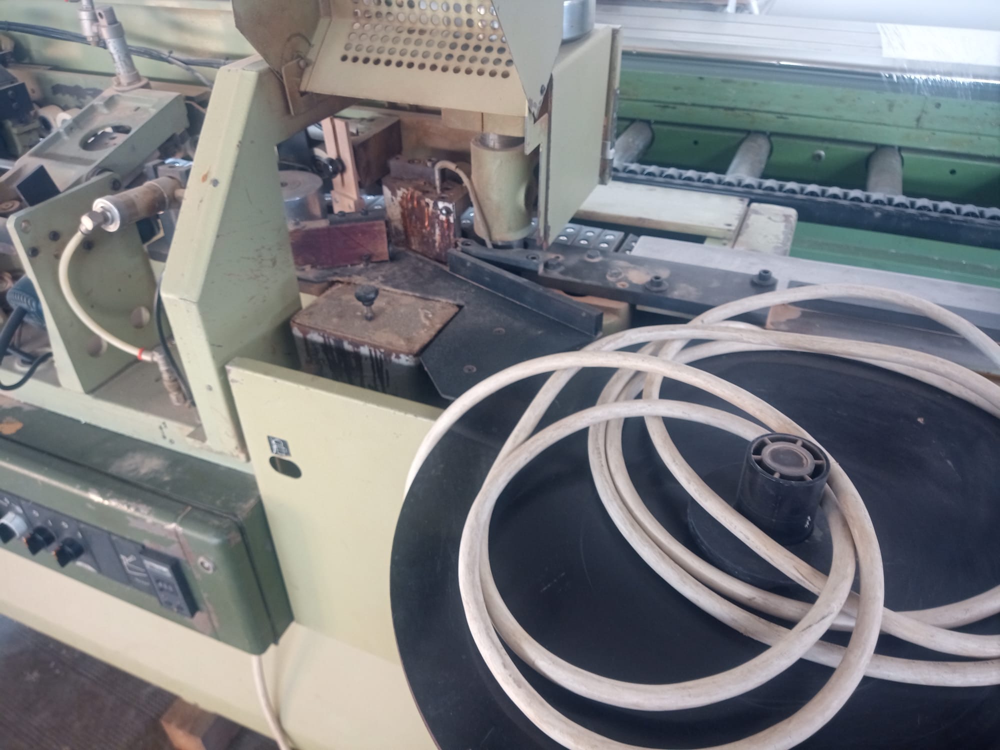 Bordatrice SCM BASIC 1 usata in vendita - foto 6