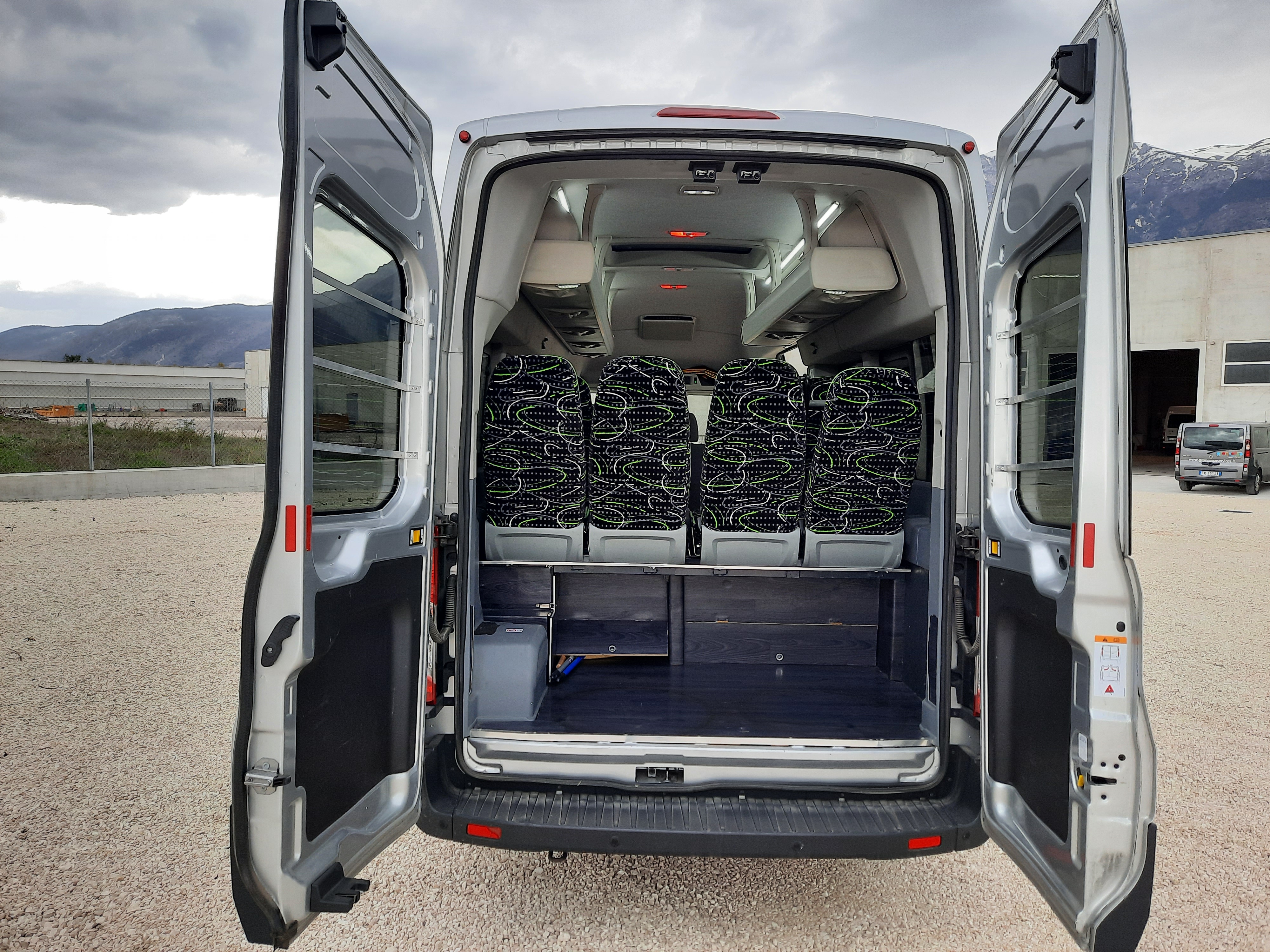 Ford Transit 18 posti in vendita - foto 10