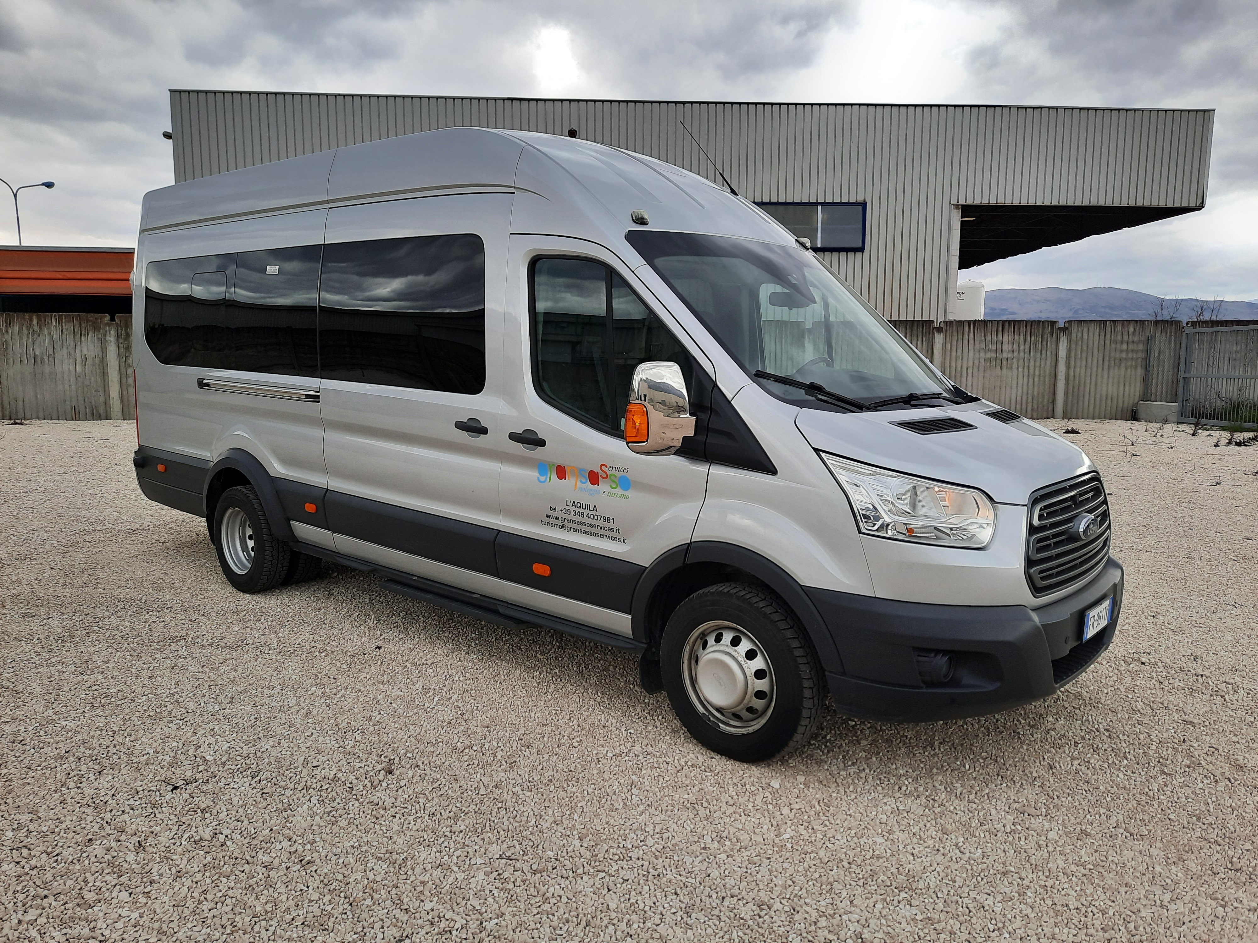 Ford Transit 18 posti in vendita - foto 1
