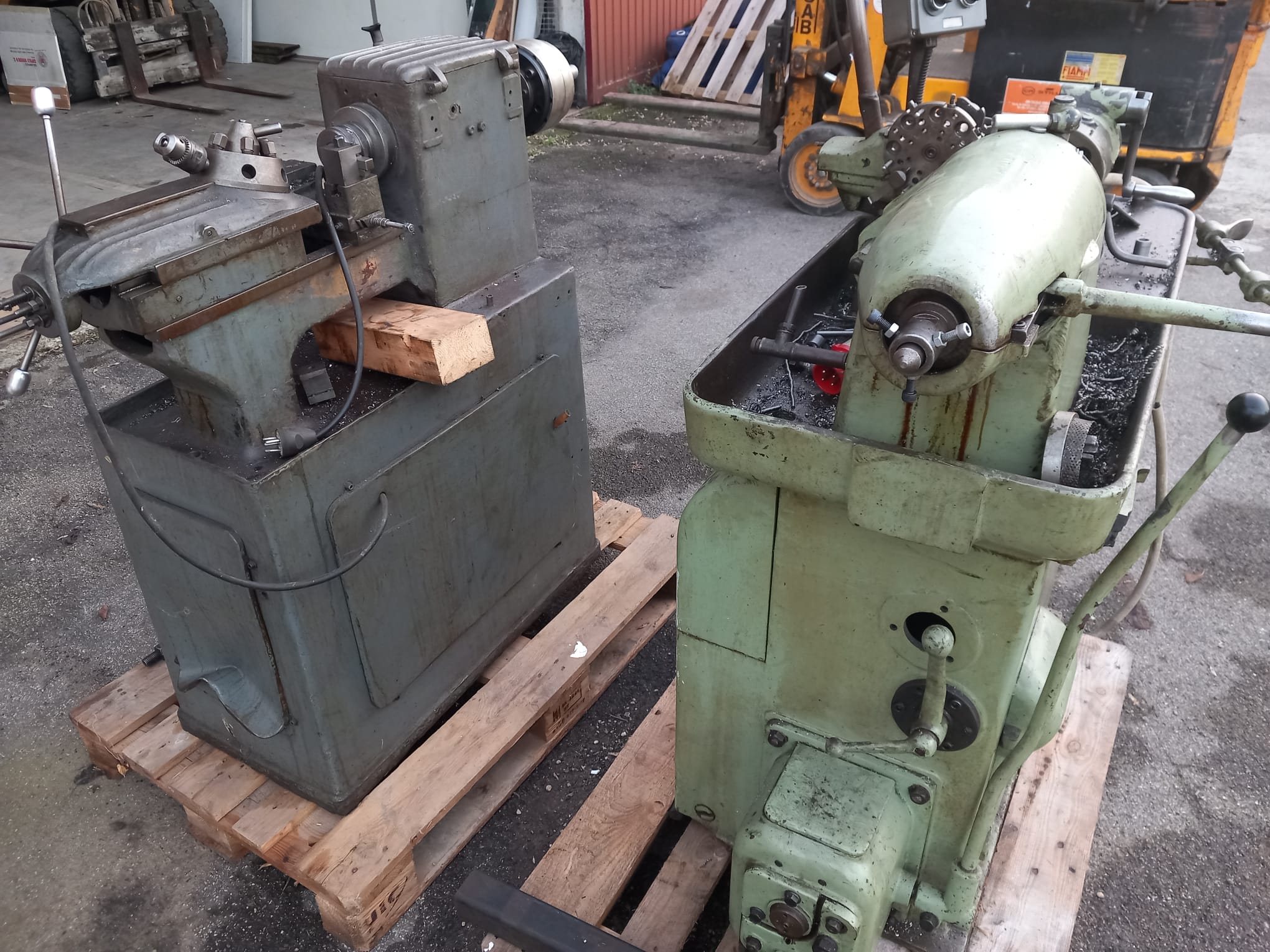 Torni per metallo in vendita